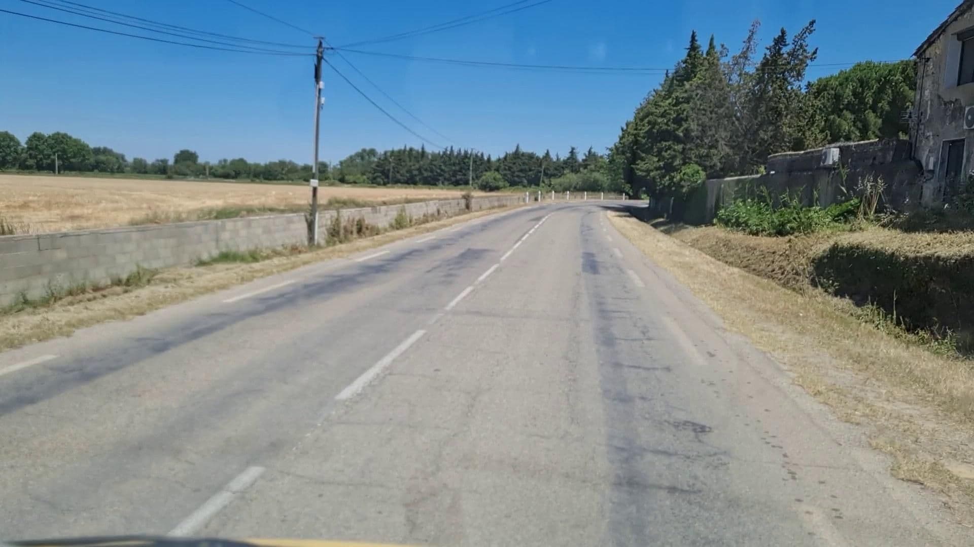 Street view near Joli Mazet entre Montpellier et Nimes, Aimargues — © si3p0 (CC BY-SA · Mapillary)