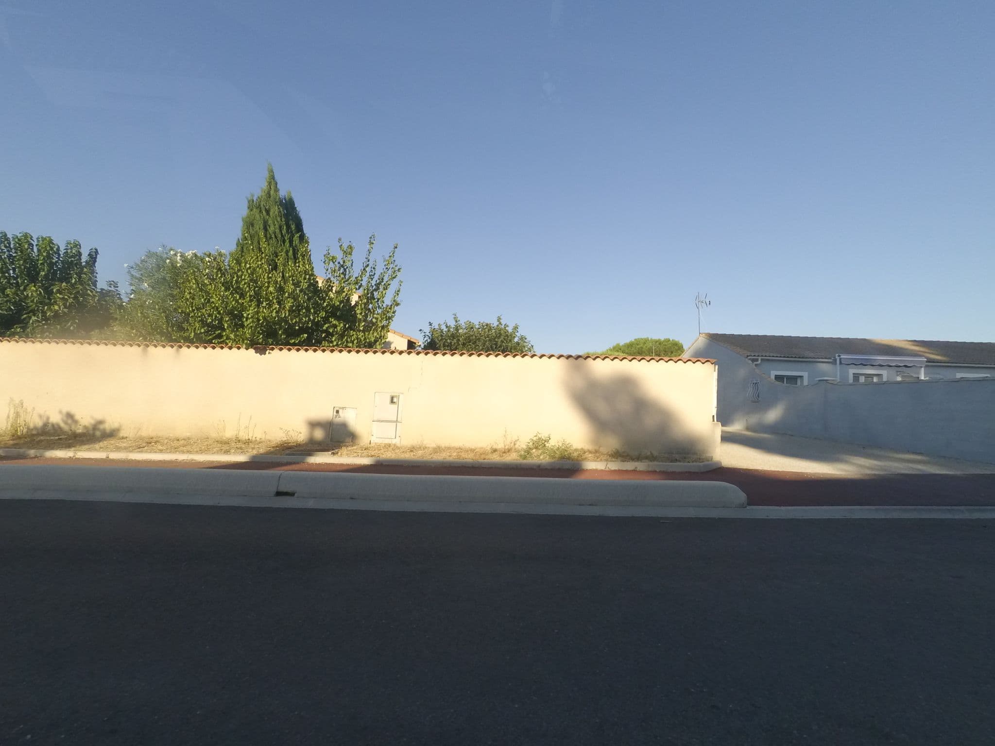Street view near Villa Camargue, Calvisson — © balooval (CC BY-SA · Mapillary)