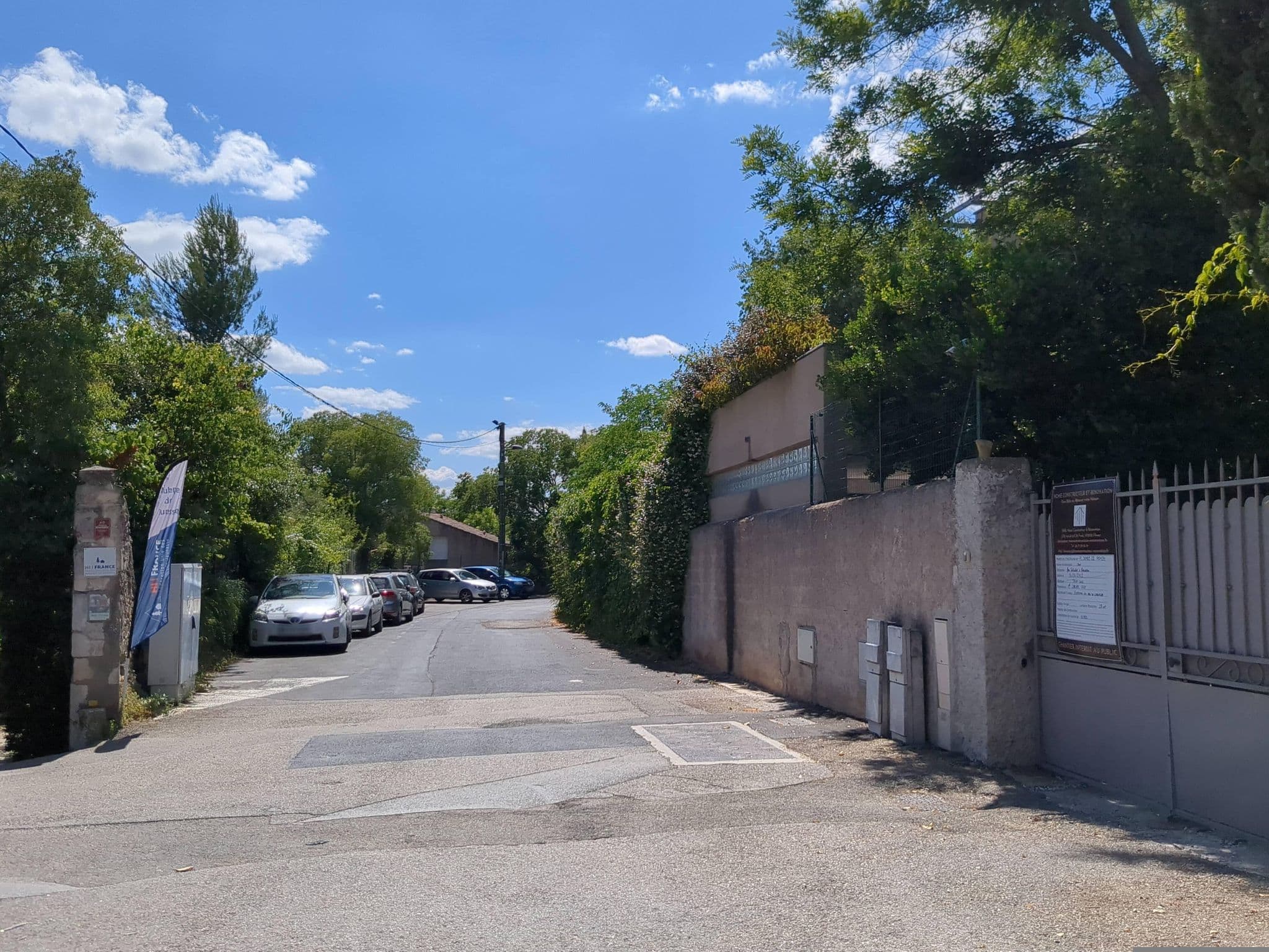 Street view near Editions Comédia, Nîmes — © spock (CC BY-SA · Mapillary)