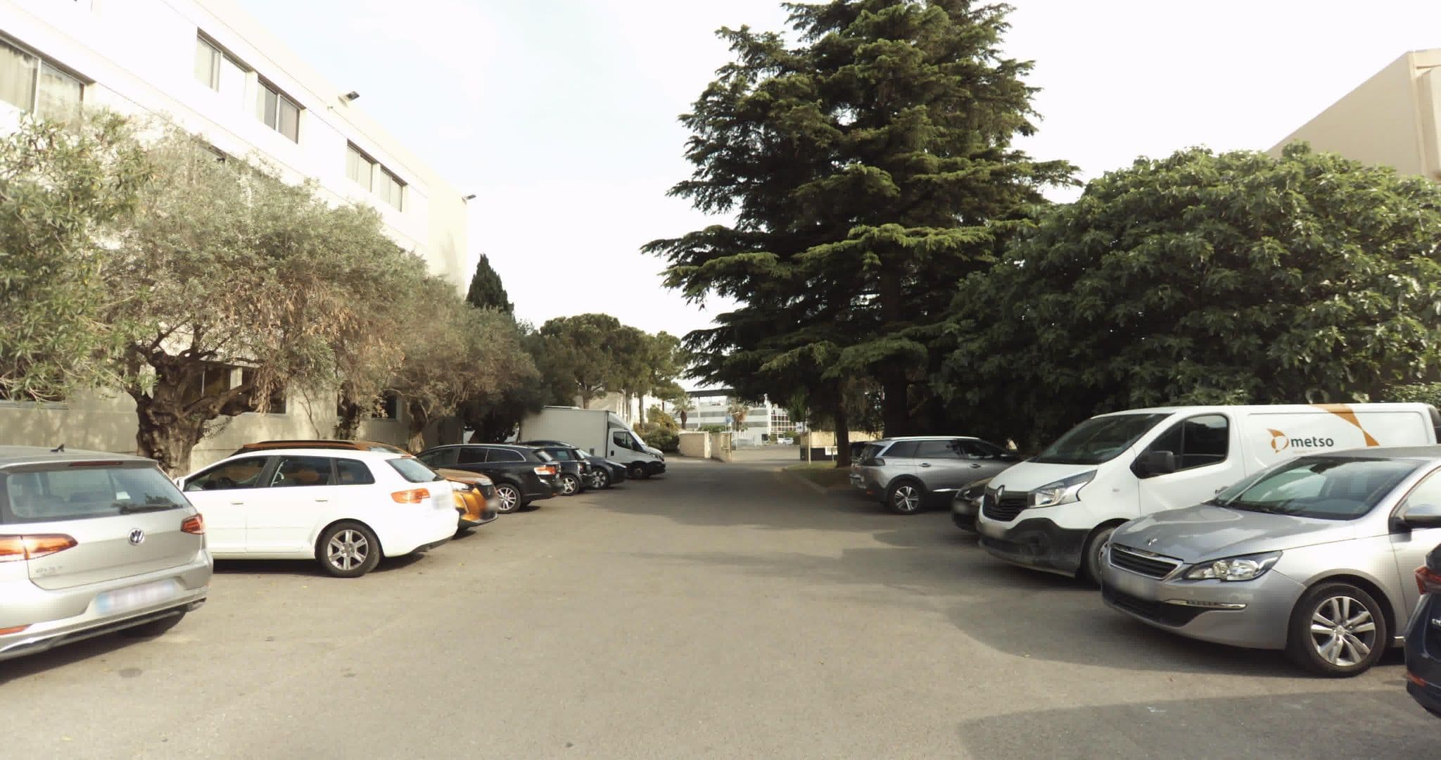 Street view near Hôtel Nimactive, Nîmes — © sogefi (CC BY-SA · Mapillary)