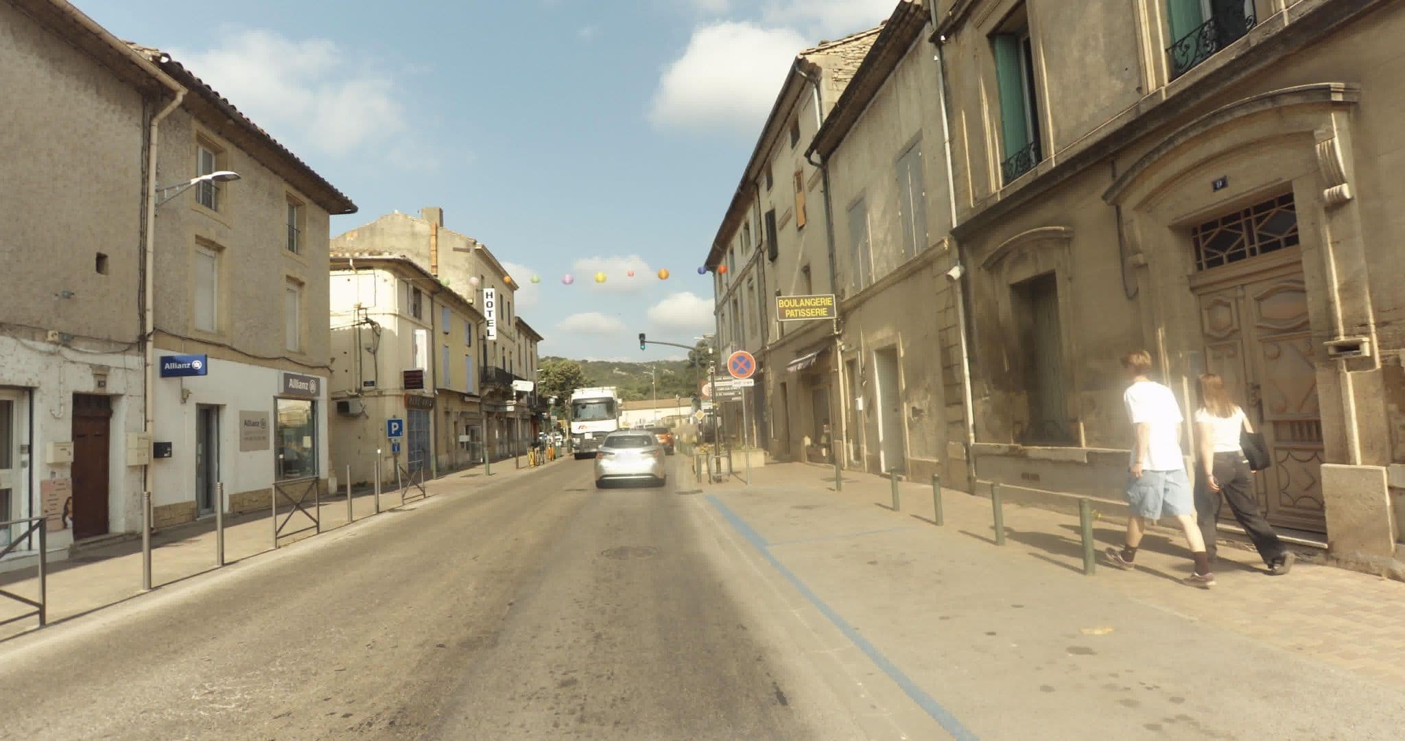 Street view near Hôtel Le Moderne, Remoulins — © sogefi (CC BY-SA · Mapillary)