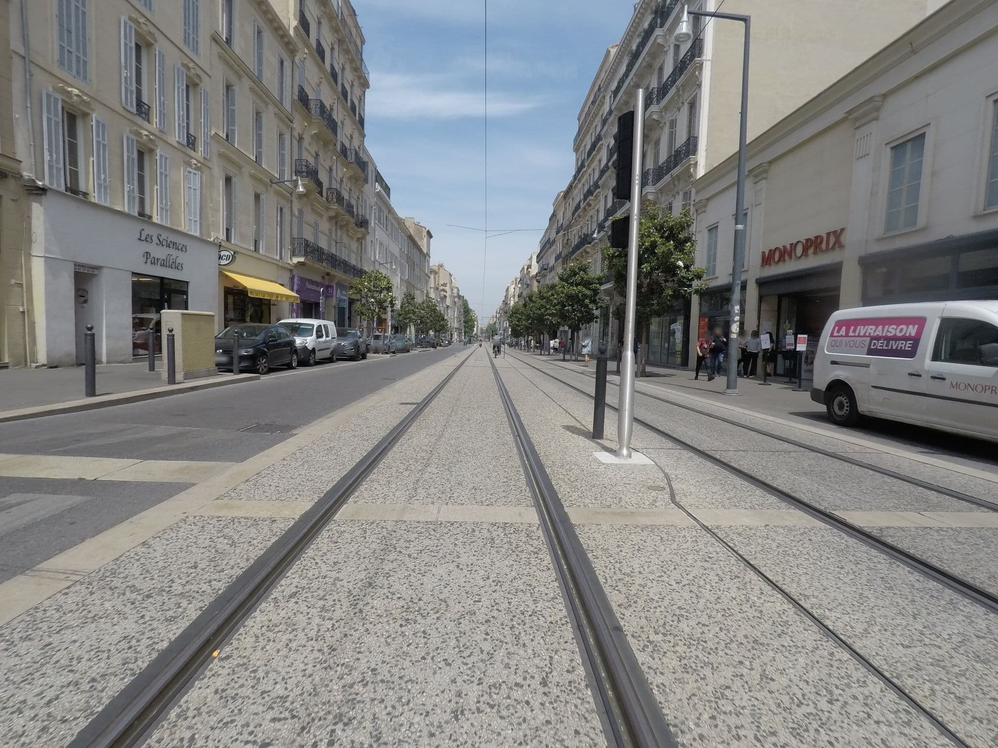 Street view near Hôtel Meublé Canadien, Castellane — © xdu (CC BY-SA · Mapillary)