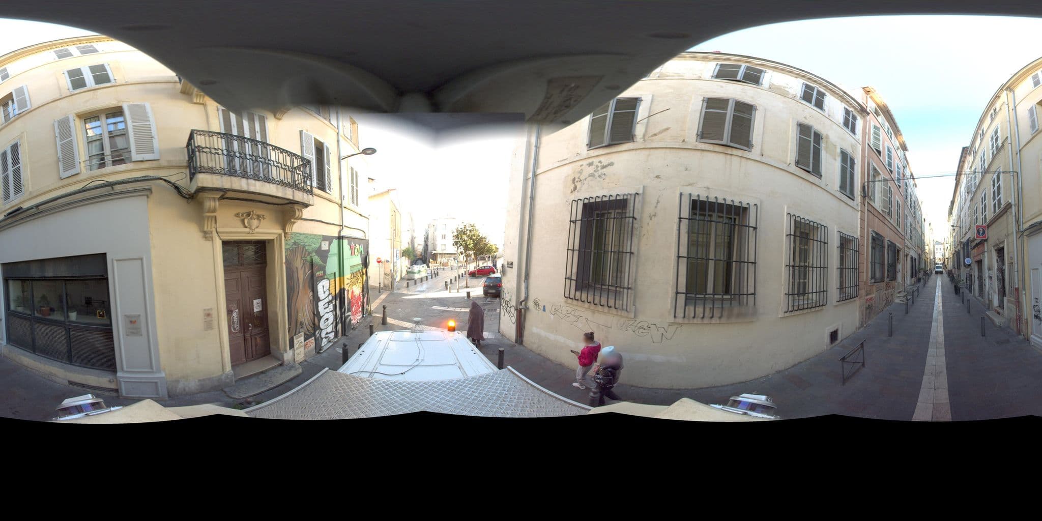 Street view near Selectour - Massilia Voyages, Marseille 03 — © Suez (CC BY-SA · Mapillary)