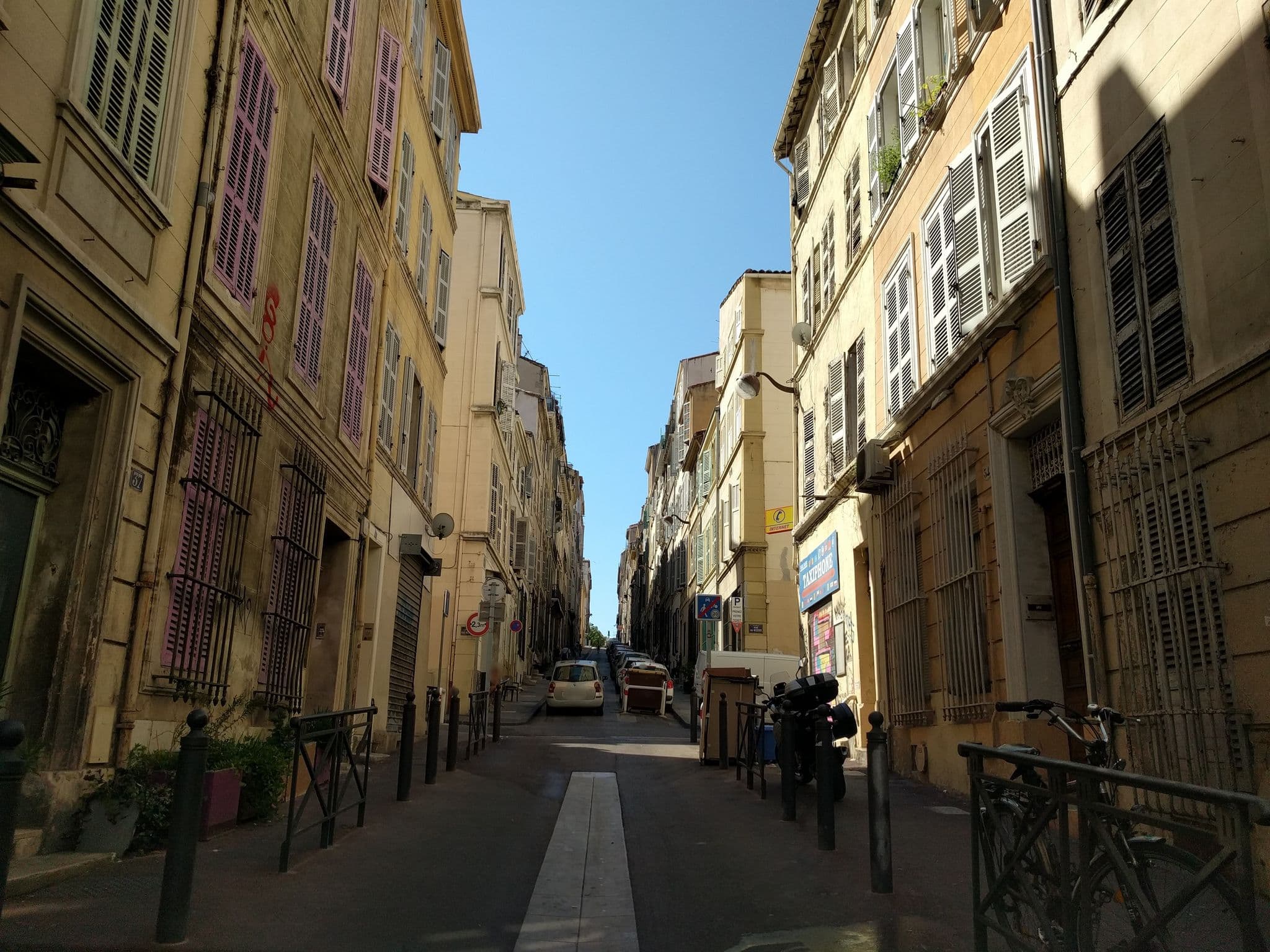 Street view near Hôtel Résidence Grillon, Marseille 01 — © mappy_sa (CC BY-SA · Mapillary)