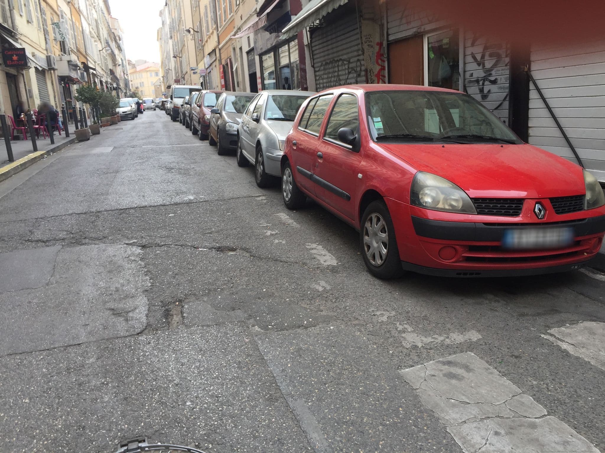 Street view near Meyssonnier Meublé, Marseille 03 — © marinov (CC BY-SA · Mapillary)