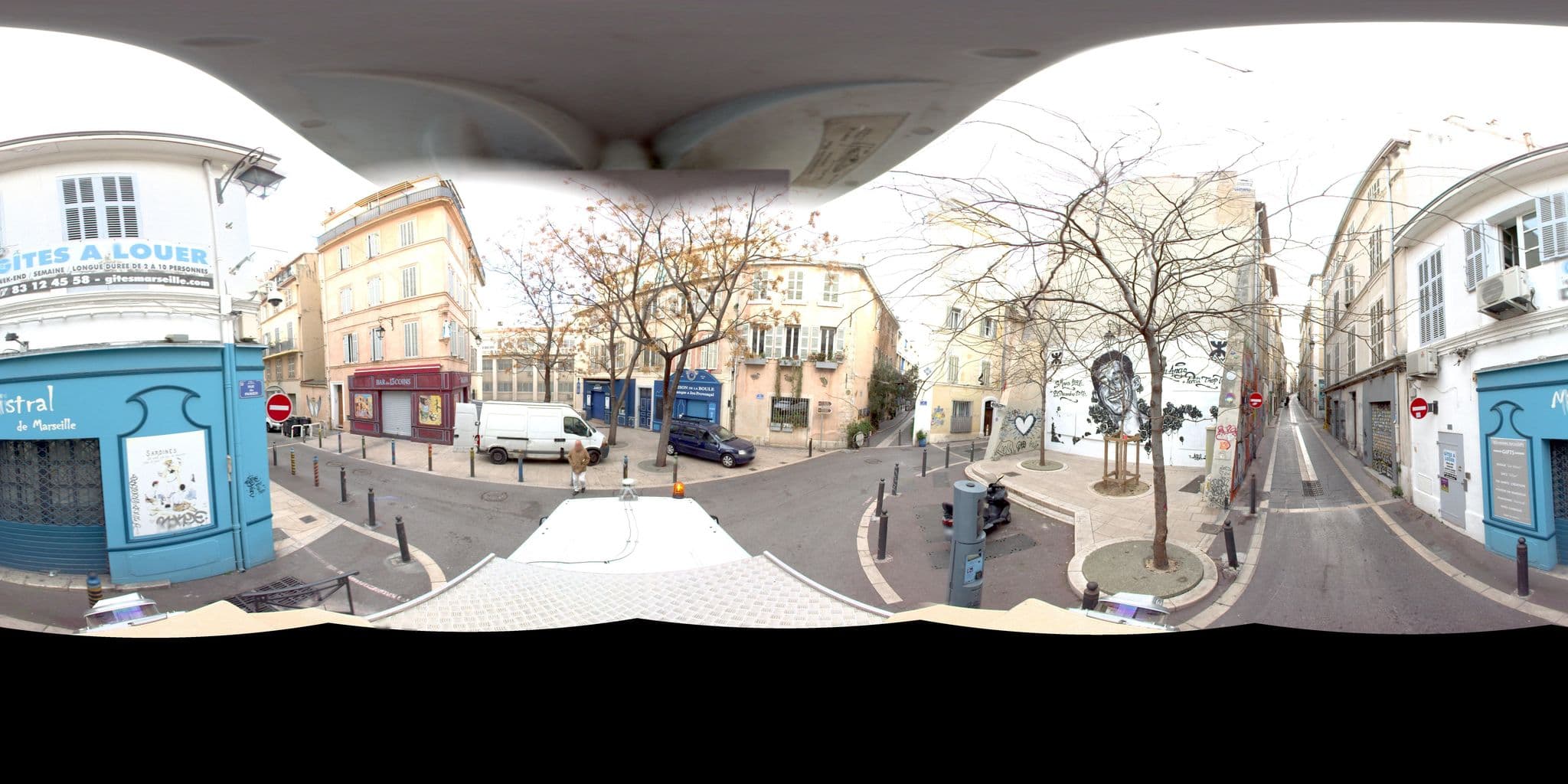 Street view near Duplex des 13 Cantons, Marseille 02 — © Suez (CC BY-SA · Mapillary)