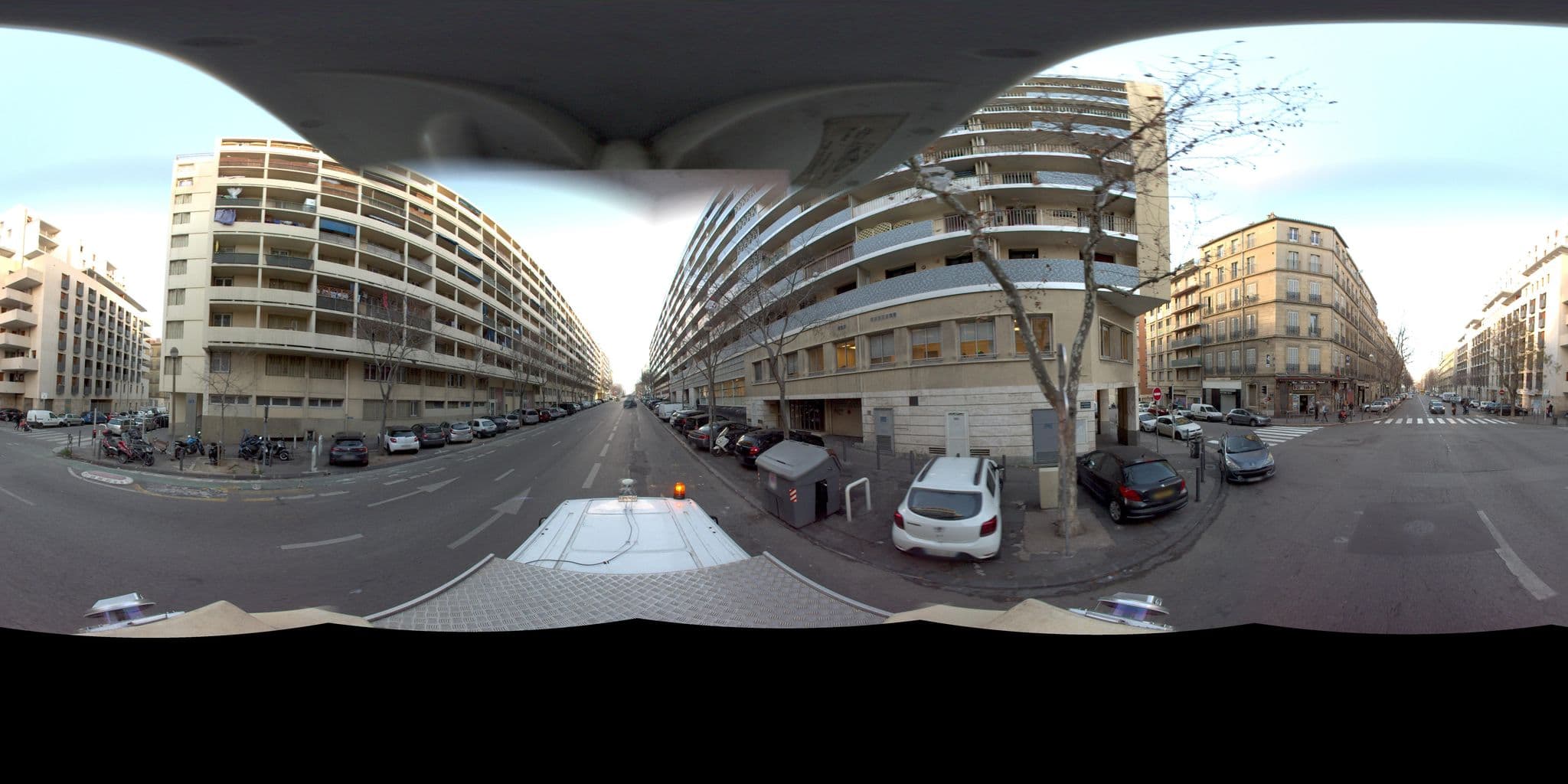 Street view near MyGallery Hotel, Saint-Lazare — © Suez (CC BY-SA · Mapillary)