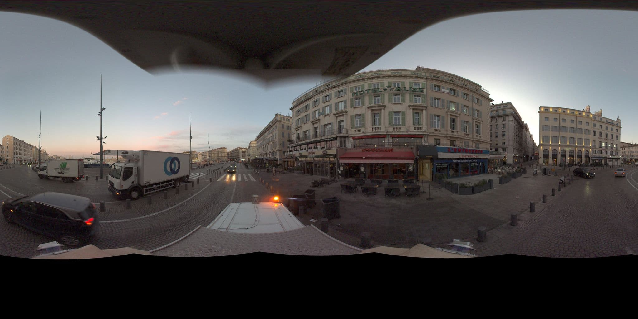 Street view near Hotel Life, Opéra — © Suez (CC BY-SA · Mapillary)