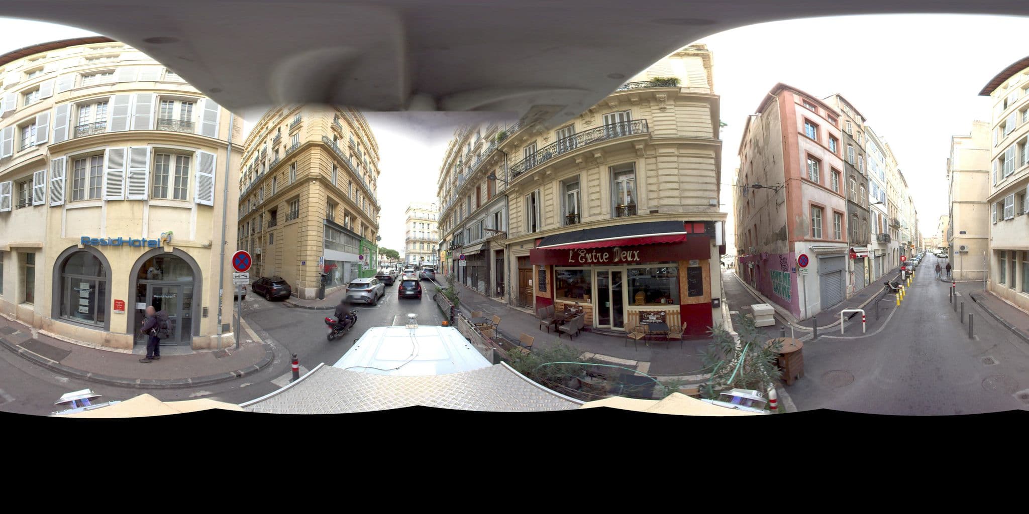 Street view near Suite Affaire, Marseille 02 — © Suez (CC BY-SA · Mapillary)
