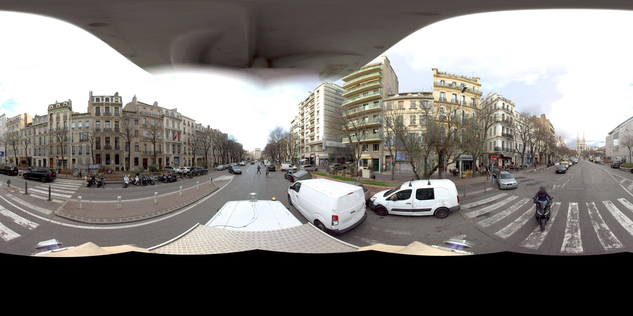 Street view near Hôtel Des Allées, Marseille 01 — © Suez (CC BY-SA · Mapillary)