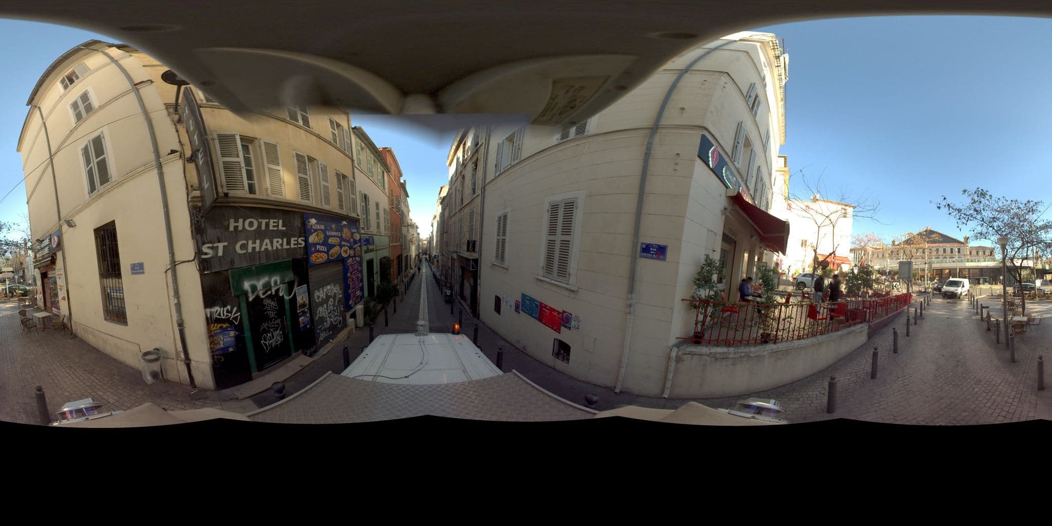 Street view near Alex Hotel Marseille, Marseille 03 — © Suez (CC BY-SA · Mapillary)