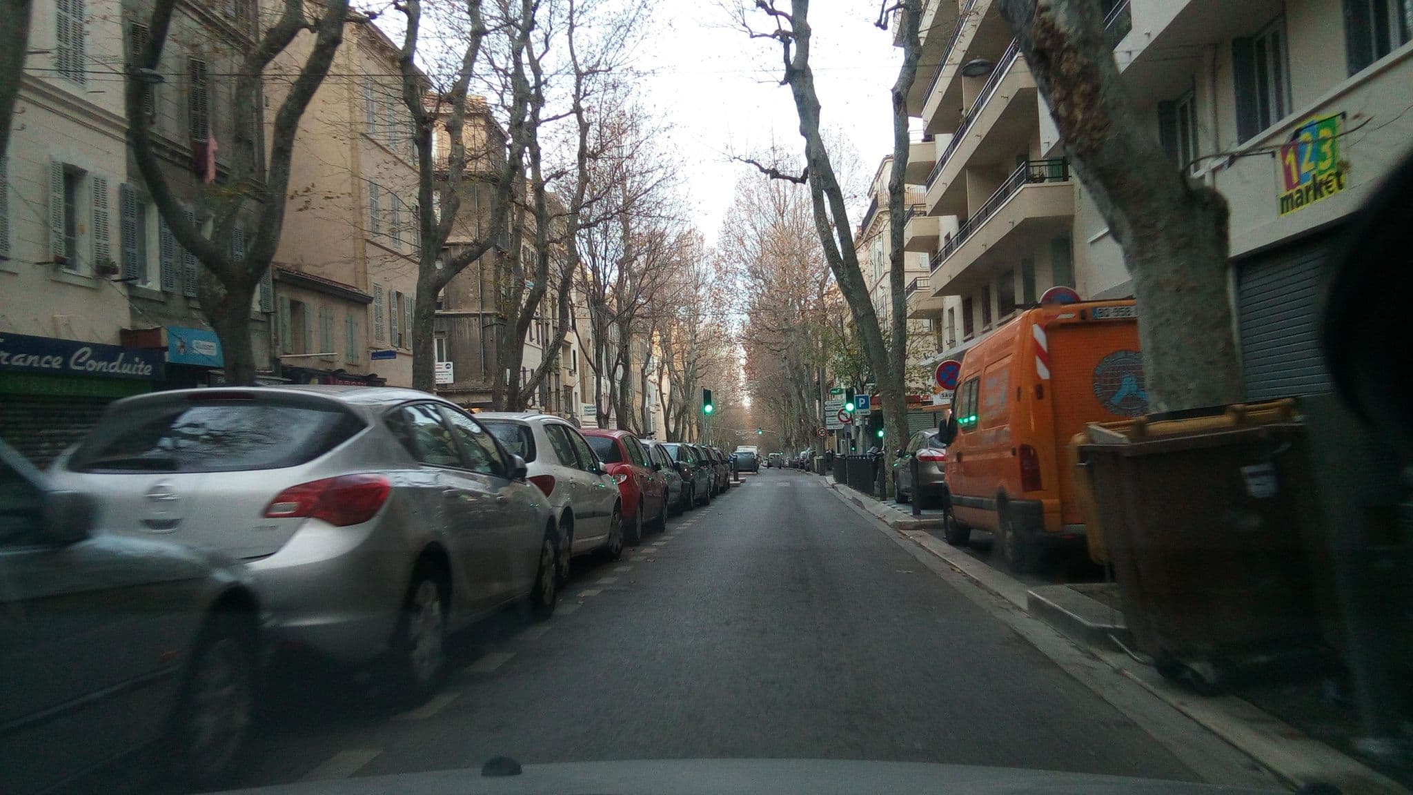 Street view near Résidence Suiteasy le 124, Belle de Mai — © michel05 (CC BY-SA · Mapillary)