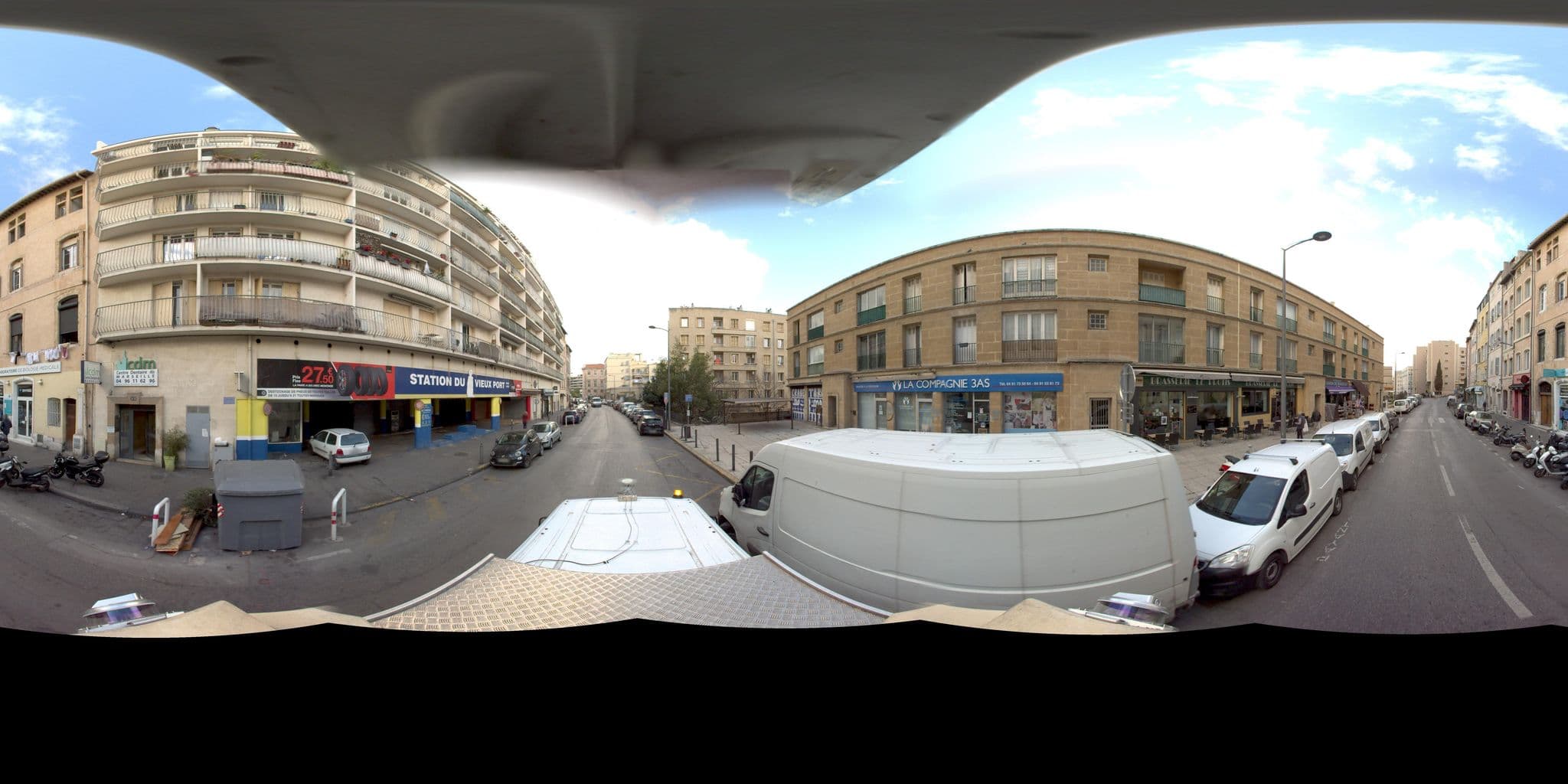 Street view near Le Sud Autrement - Nomade, Marseille 02 — © Suez (CC BY-SA · Mapillary)