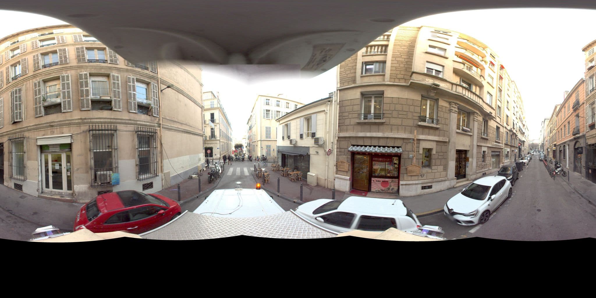 Street view near room 411, Opéra — © Suez (CC BY-SA · Mapillary)