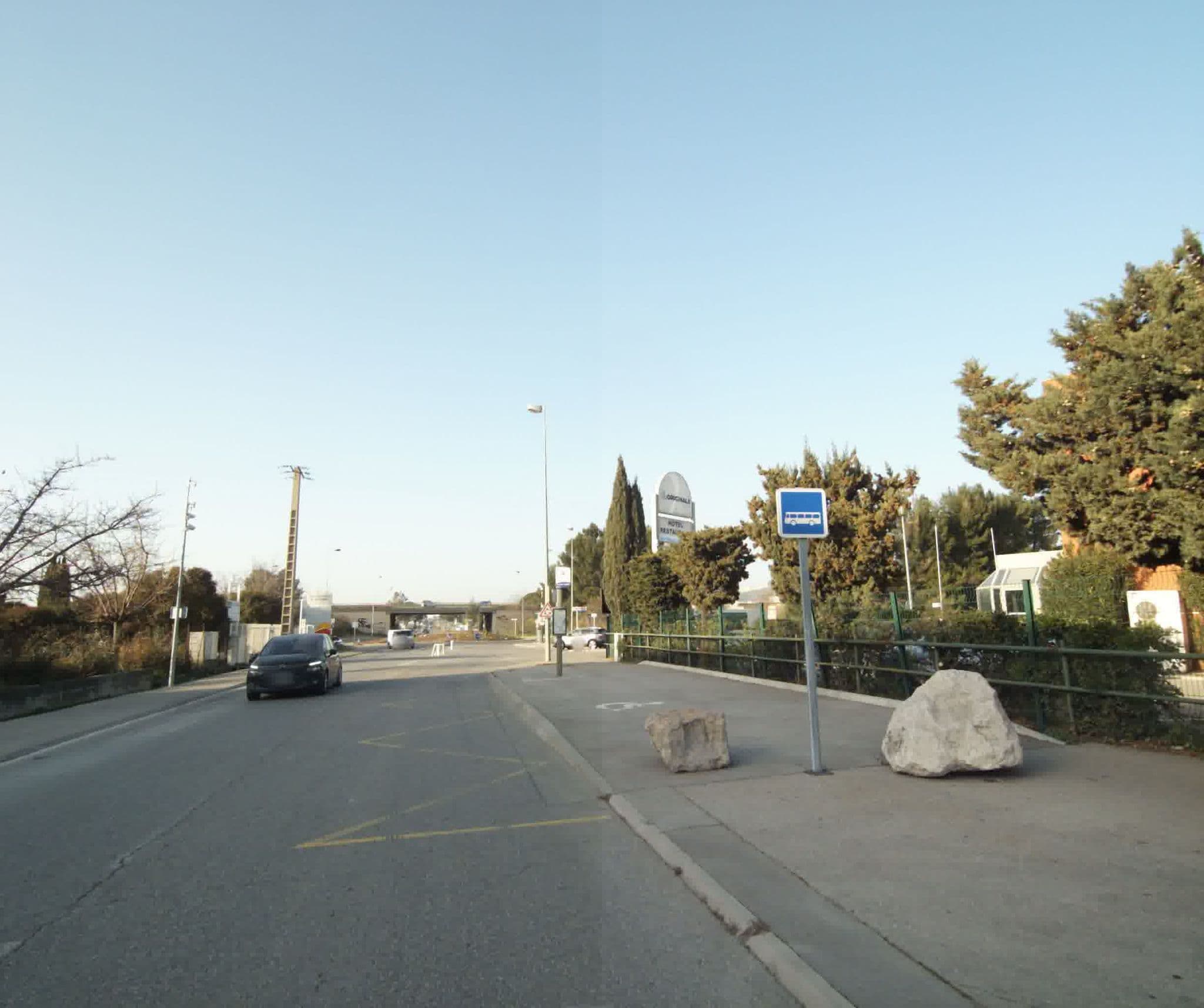 Street view near The Originals City, Hôtel Marseille Aéroport, Saint-Victoret — © sogefi (CC BY-SA · Mapillary)