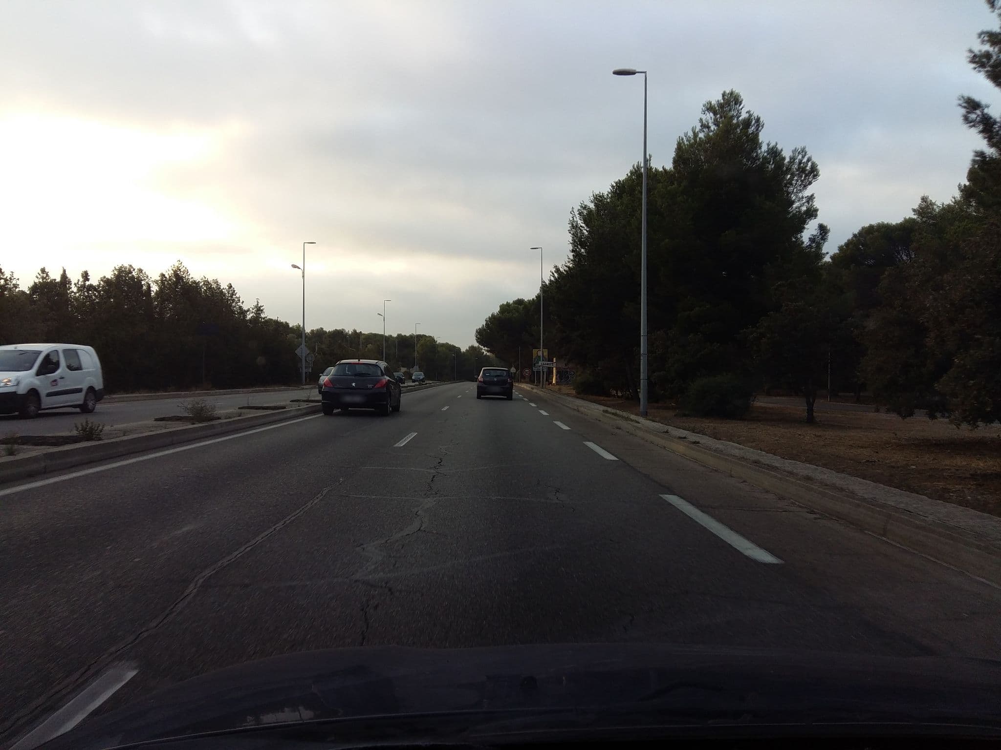 Street view near Hotel le Mirage Istres, Istres — © zimmy (CC BY-SA · Mapillary)