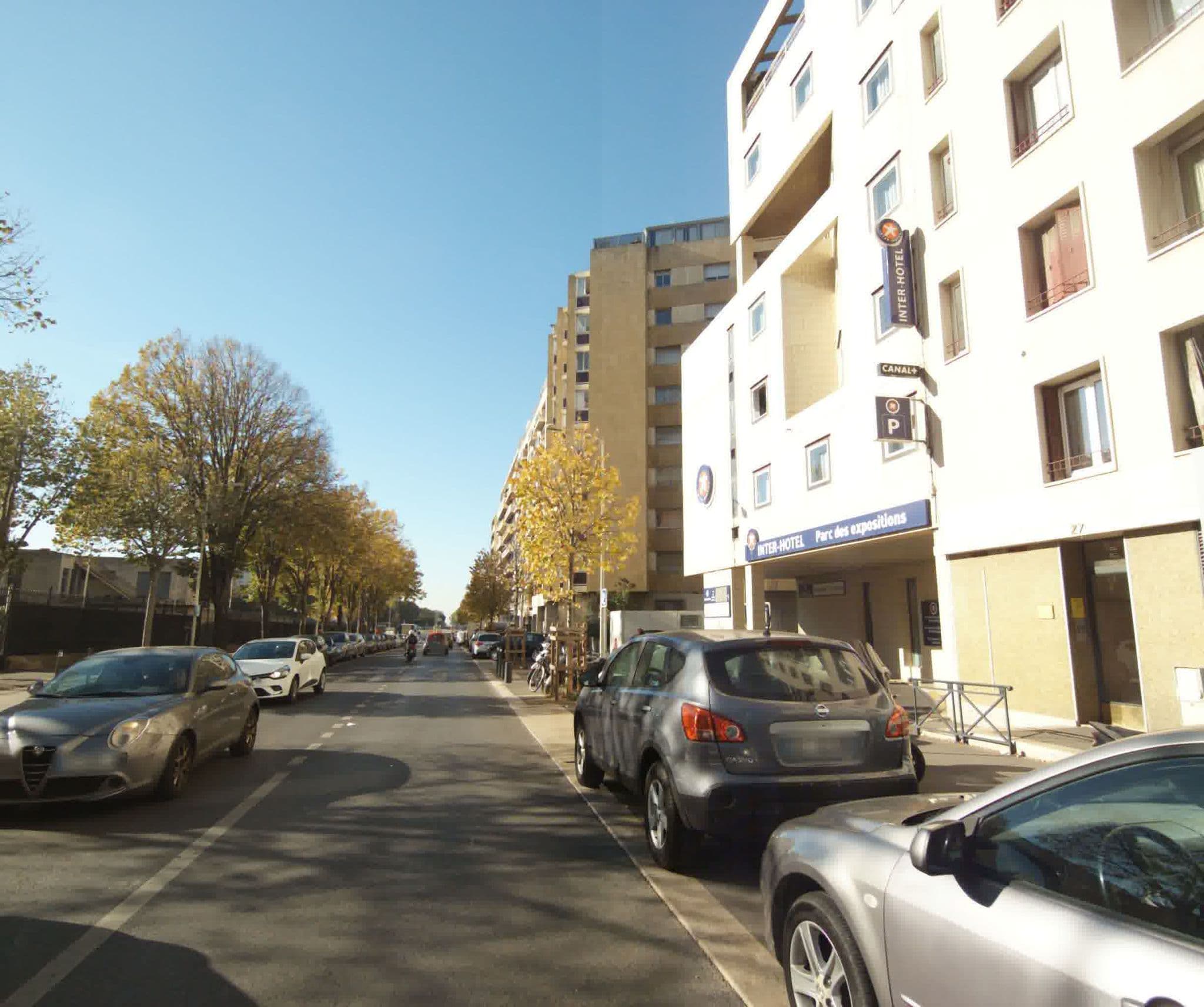 Street view near The Originals City, Hôtel Parc des Expositions, Marseille Prado (Inter-Hotel), Rouet — © sogefi (CC BY-SA · Mapillary)