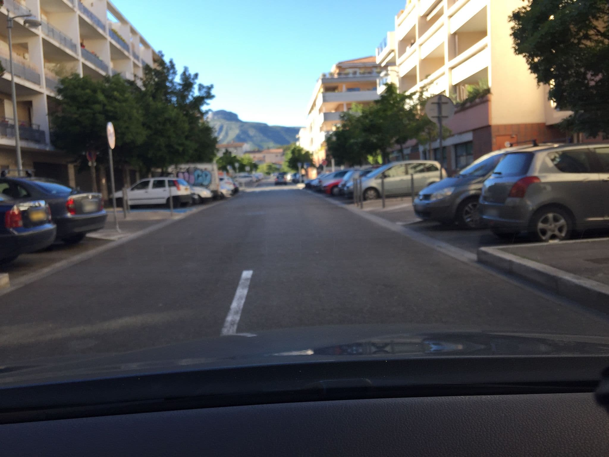 Street view near Selectour - Ailleurs Voyages, Aubagne — © xdu (CC BY-SA · Mapillary)