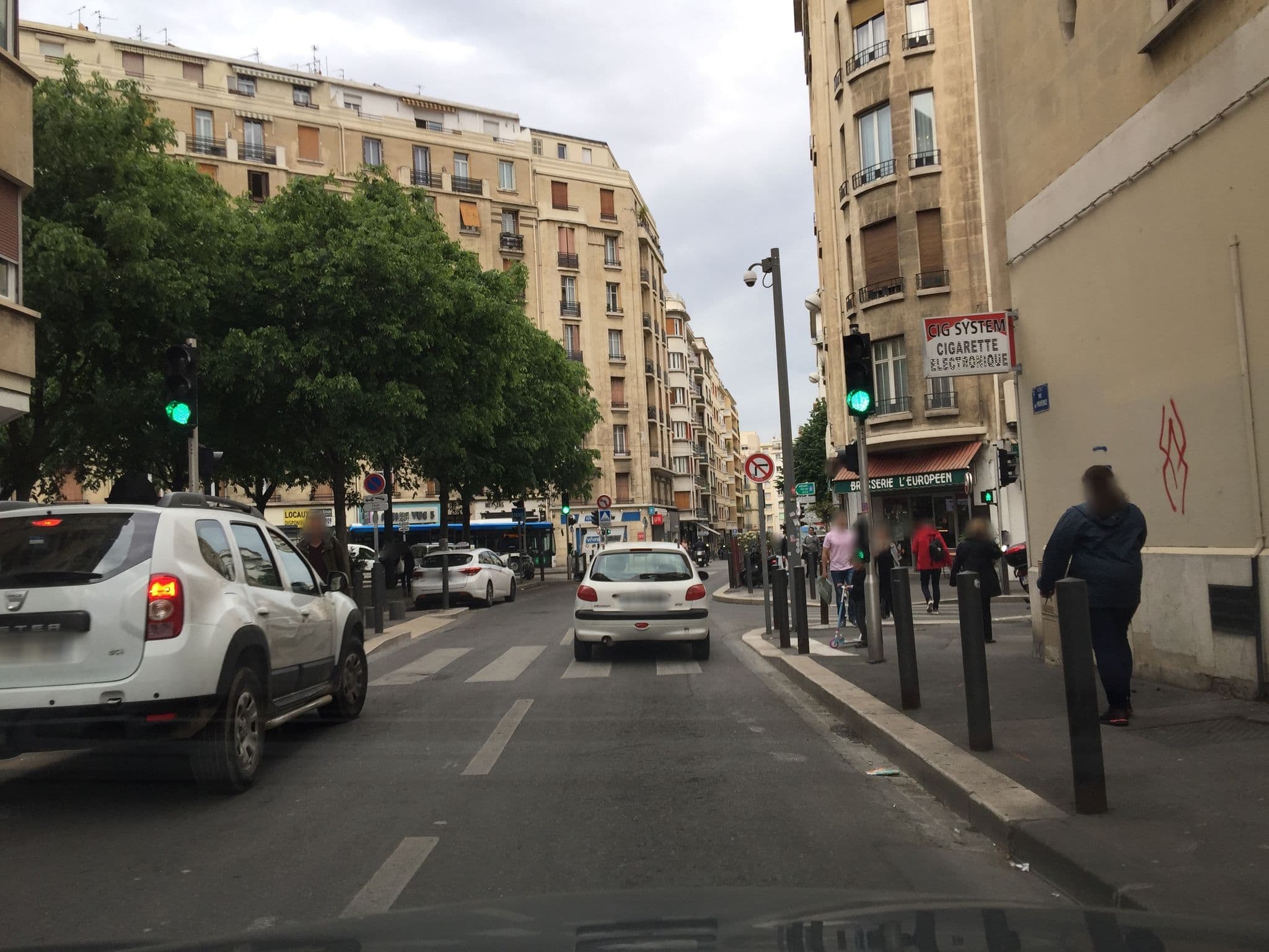 Street view near Home Marie, Cinq Avenues — © xdu (CC BY-SA · Mapillary)
