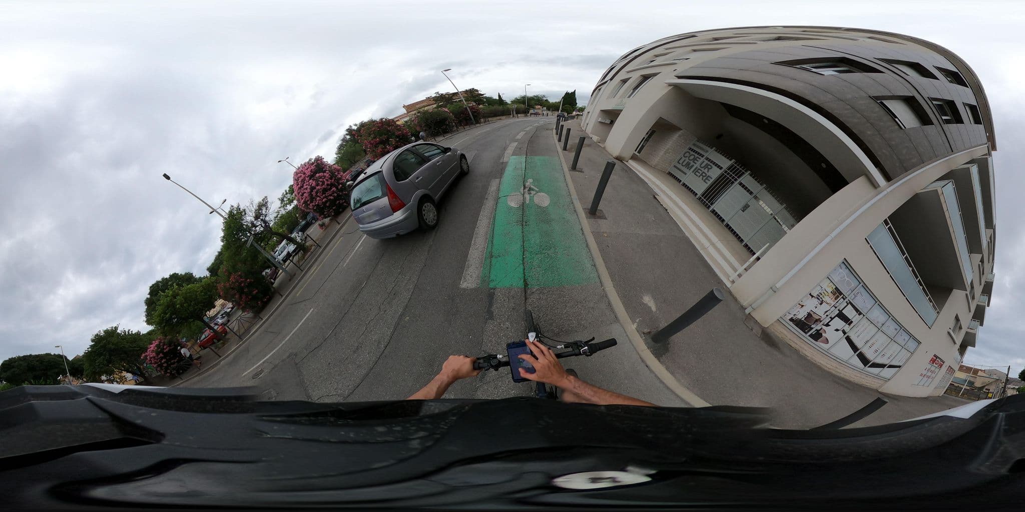 Street view near Lumière at My Luxury Home in Provence, La Ciotat — © simon_geovelo (CC BY-SA · Mapillary)