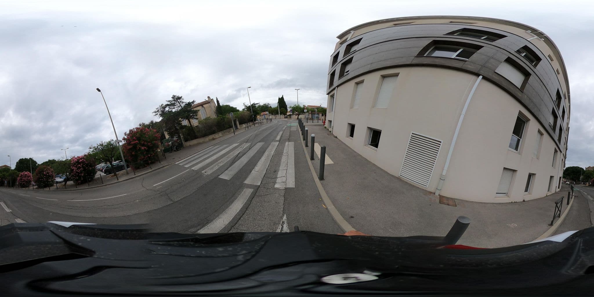 Street view near Lumière la Ciotat, La Ciotat — © simon_geovelo (CC BY-SA · Mapillary)