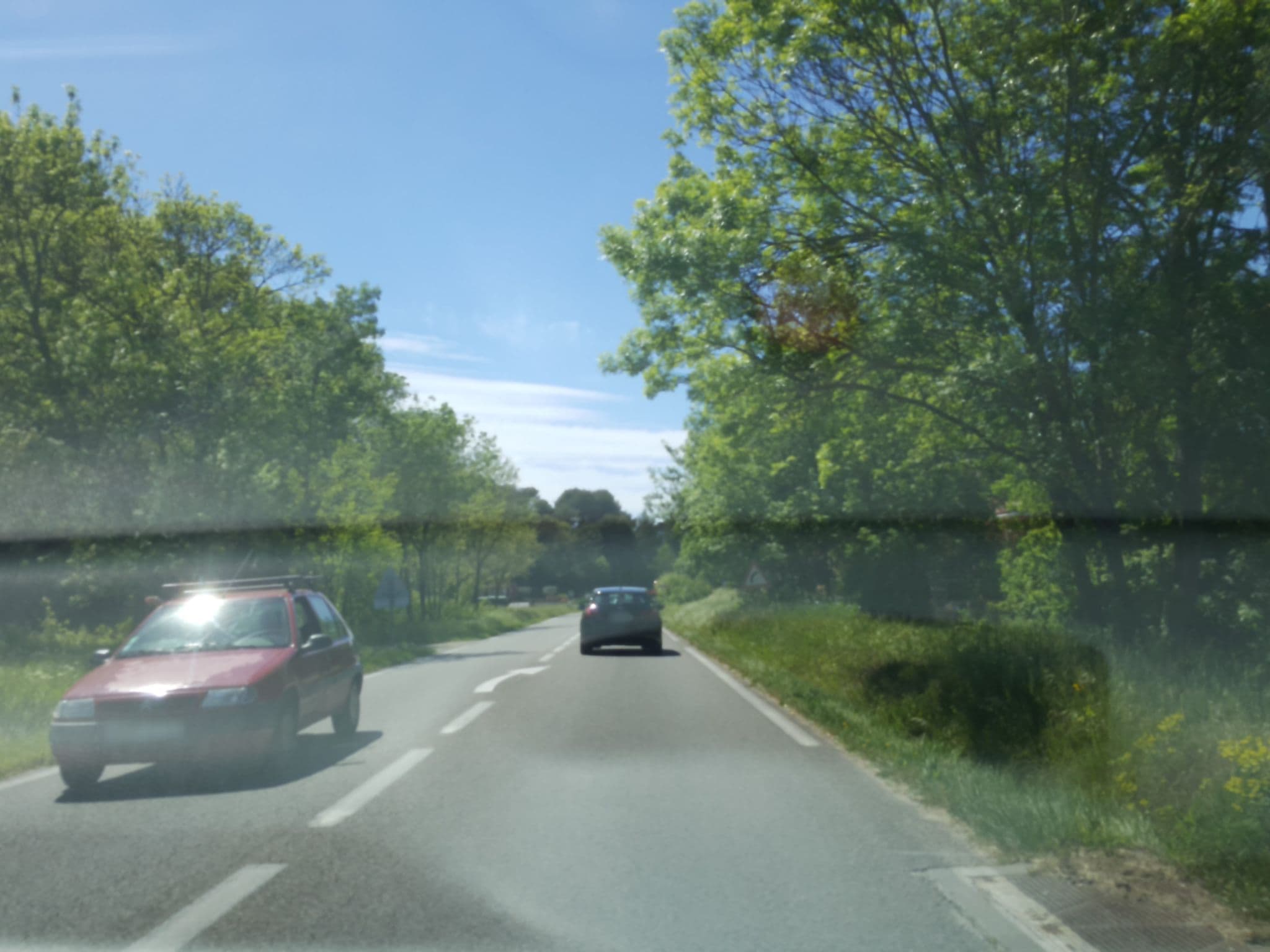 Street view near Les Villagines, Auriol — © gileri (CC BY-SA · Mapillary)