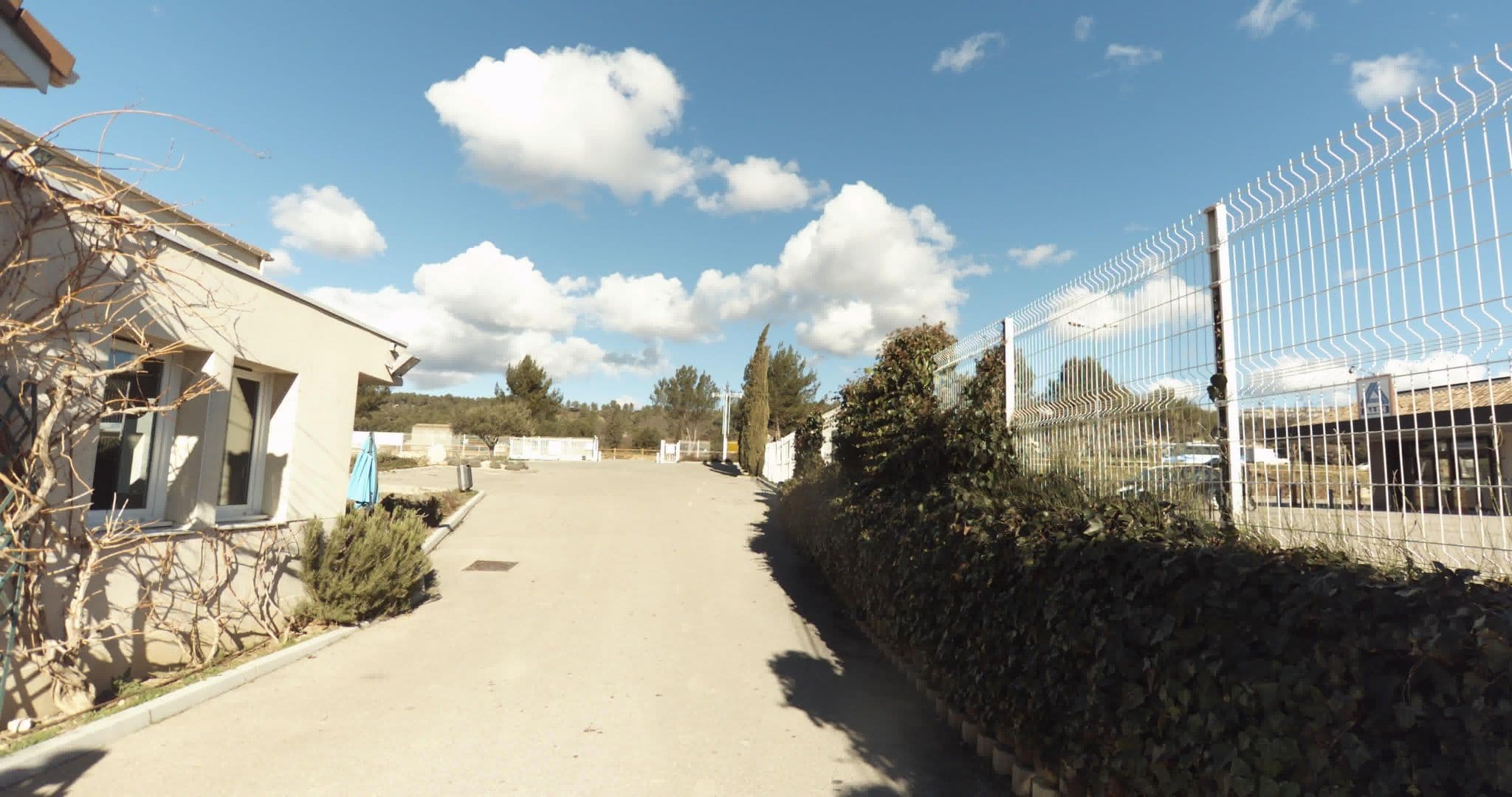 Street view near Hotel Ibis, Meyreuil — © sogefi (CC BY-SA · Mapillary)