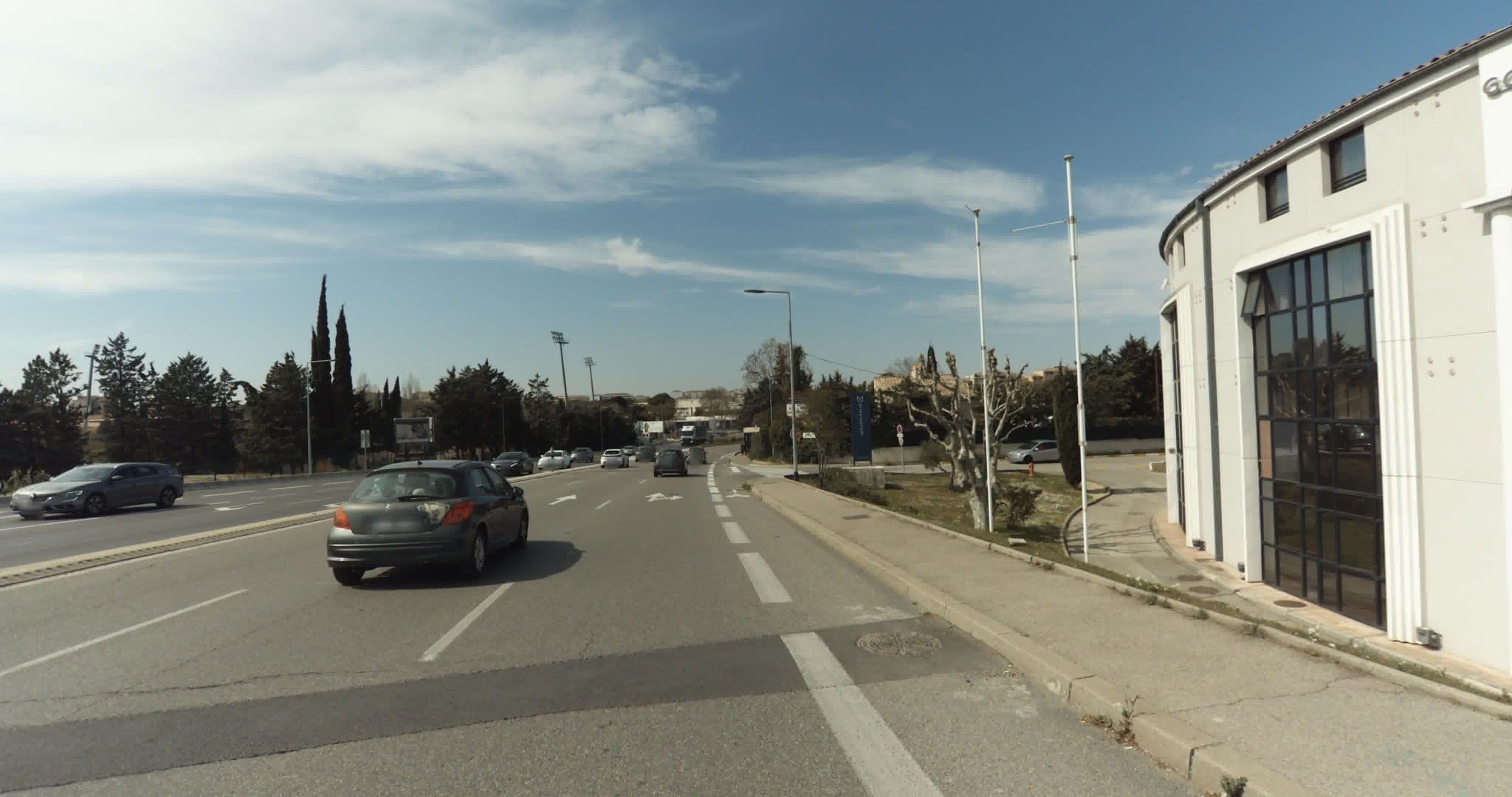 Street view near Citéa, Aix-en-Provence — © sogefi (CC BY-SA · Mapillary)