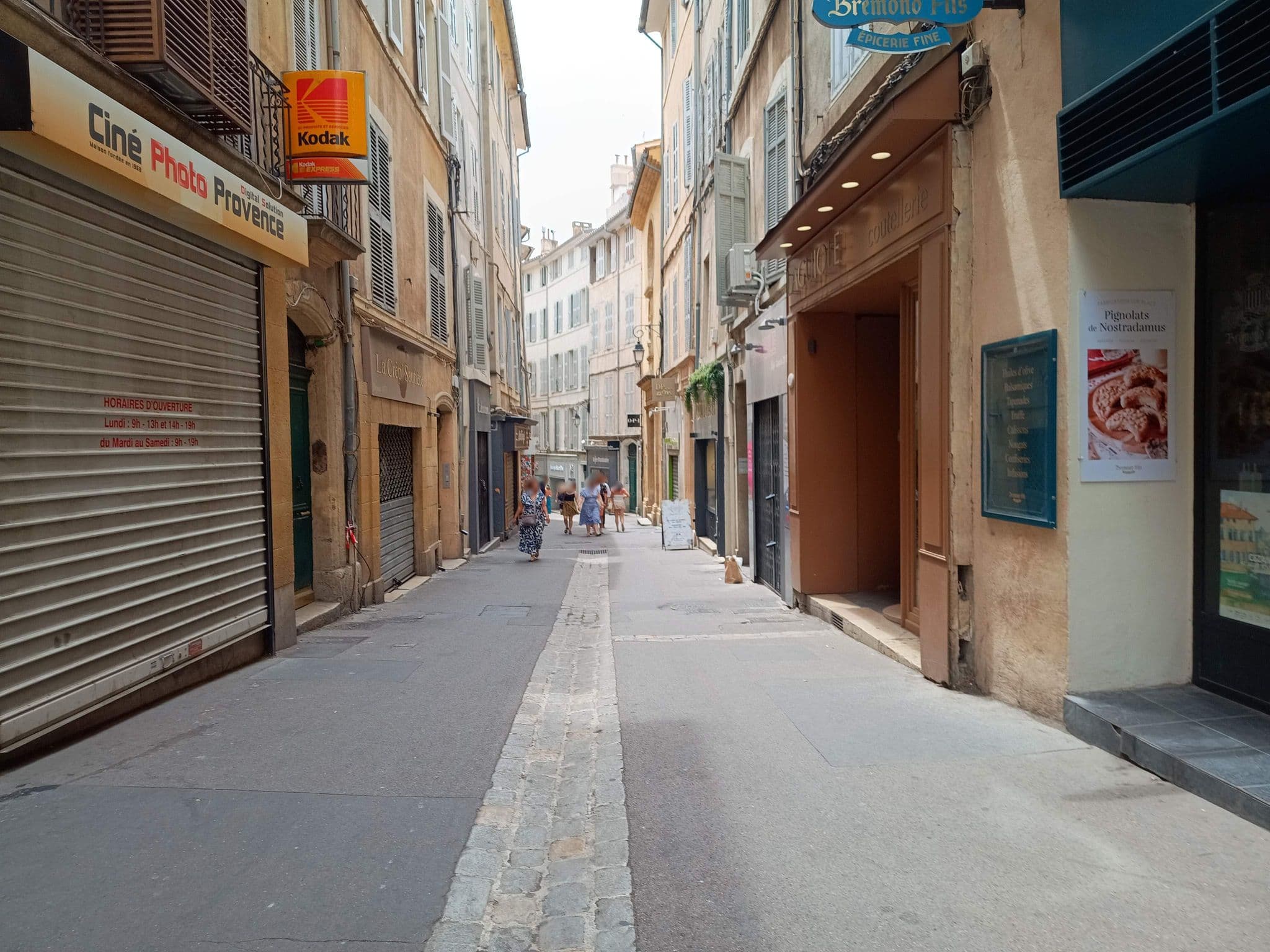 Street view near Appartement de Charme, Aix-en-Provence — © Streetmaper04 (CC BY-SA · Mapillary)