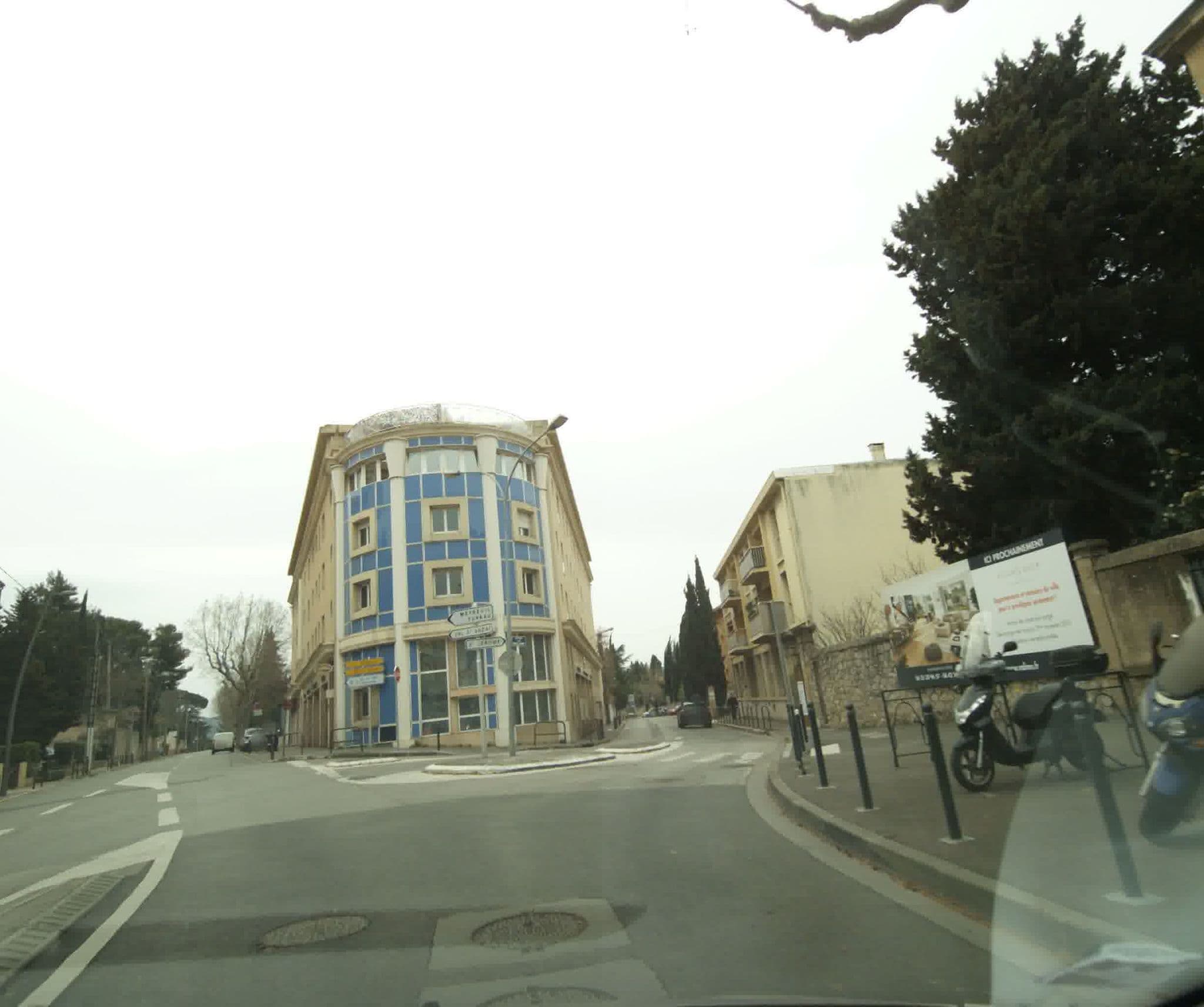 Street view near Odalys Résidence Atrium, Aix-en-Provence — © sogefi (CC BY-SA · Mapillary)