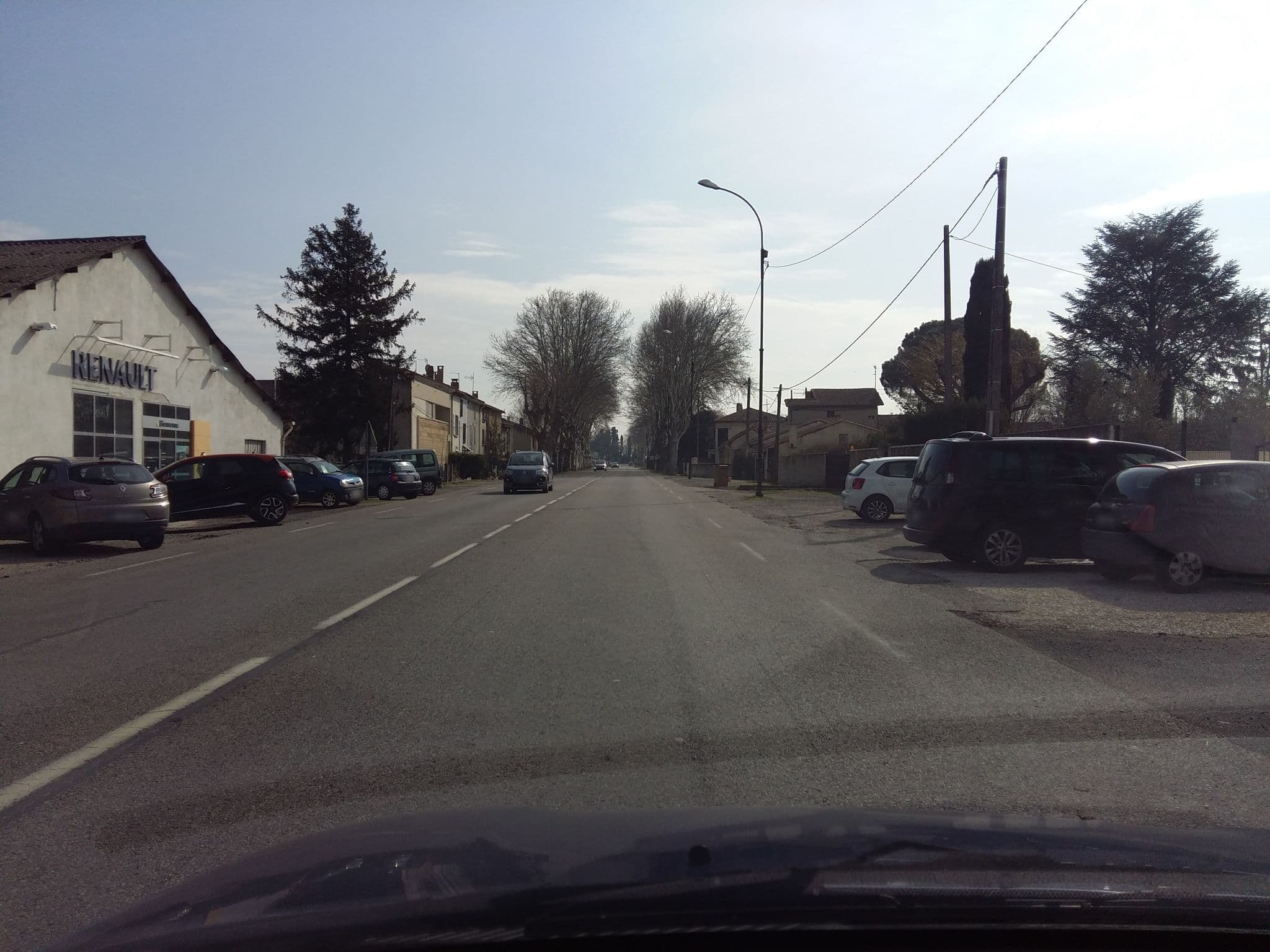 Street view near Au Petit Pavé, Saint-Andiol — © zimmy (CC BY-SA · Mapillary)