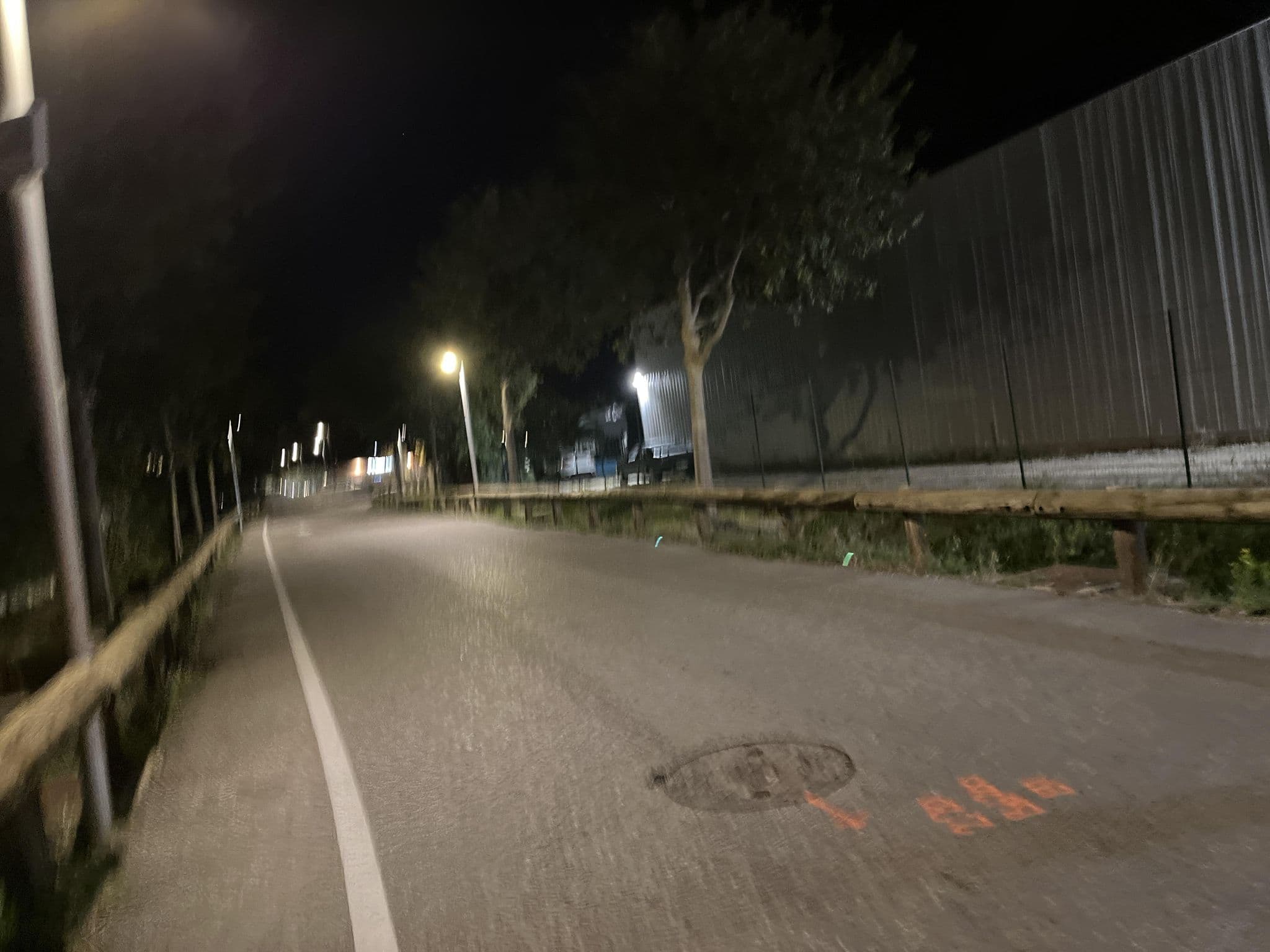 Street view near Hotel 1770 Pool, Le Pontet — © thepriben (CC BY-SA · Mapillary)