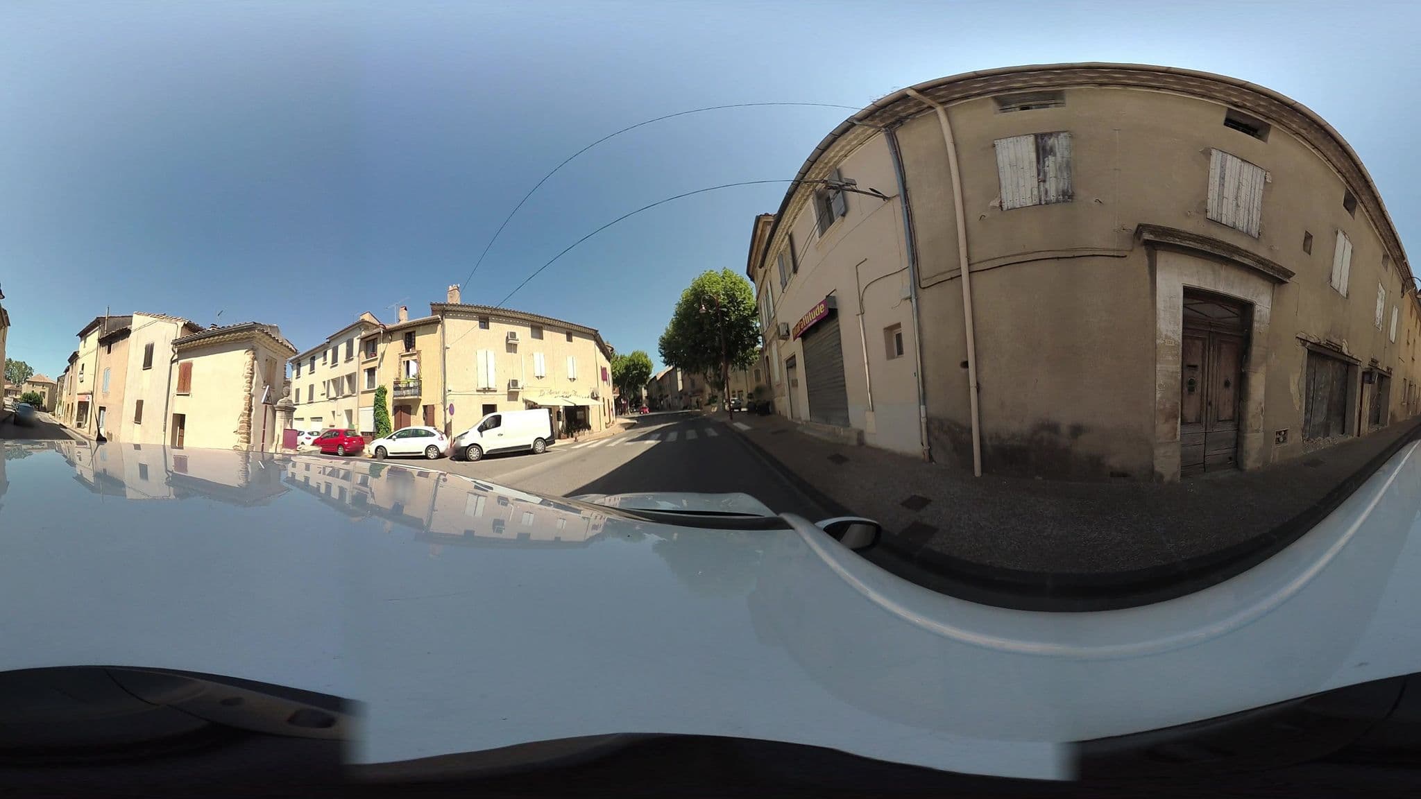 Street view near Résidence MMV les Demeures du Ventoux, Aubignan — © arteragence (CC BY-SA · Mapillary)