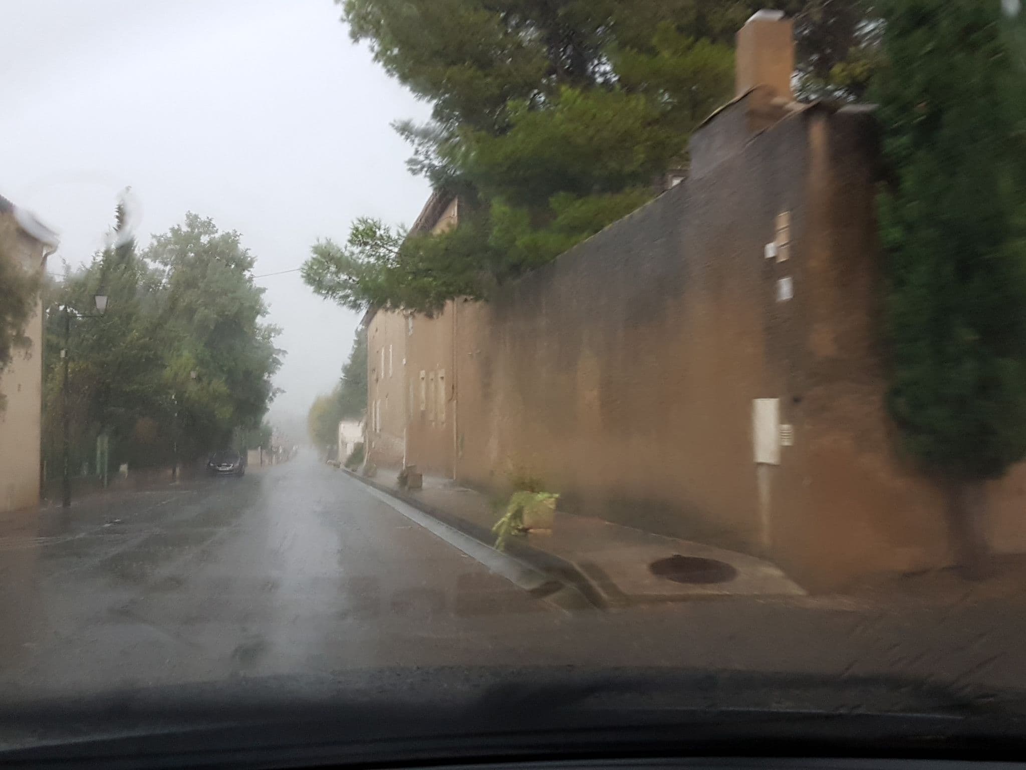 Street view near Clos des Buy, Jonquerettes — © axelf8409 (CC BY-SA · Mapillary)