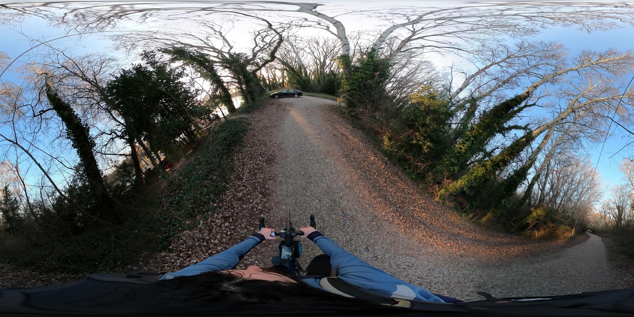Street view near Péniche Espoir bulle, Avignon — © alexavignon (CC BY-SA · Mapillary)