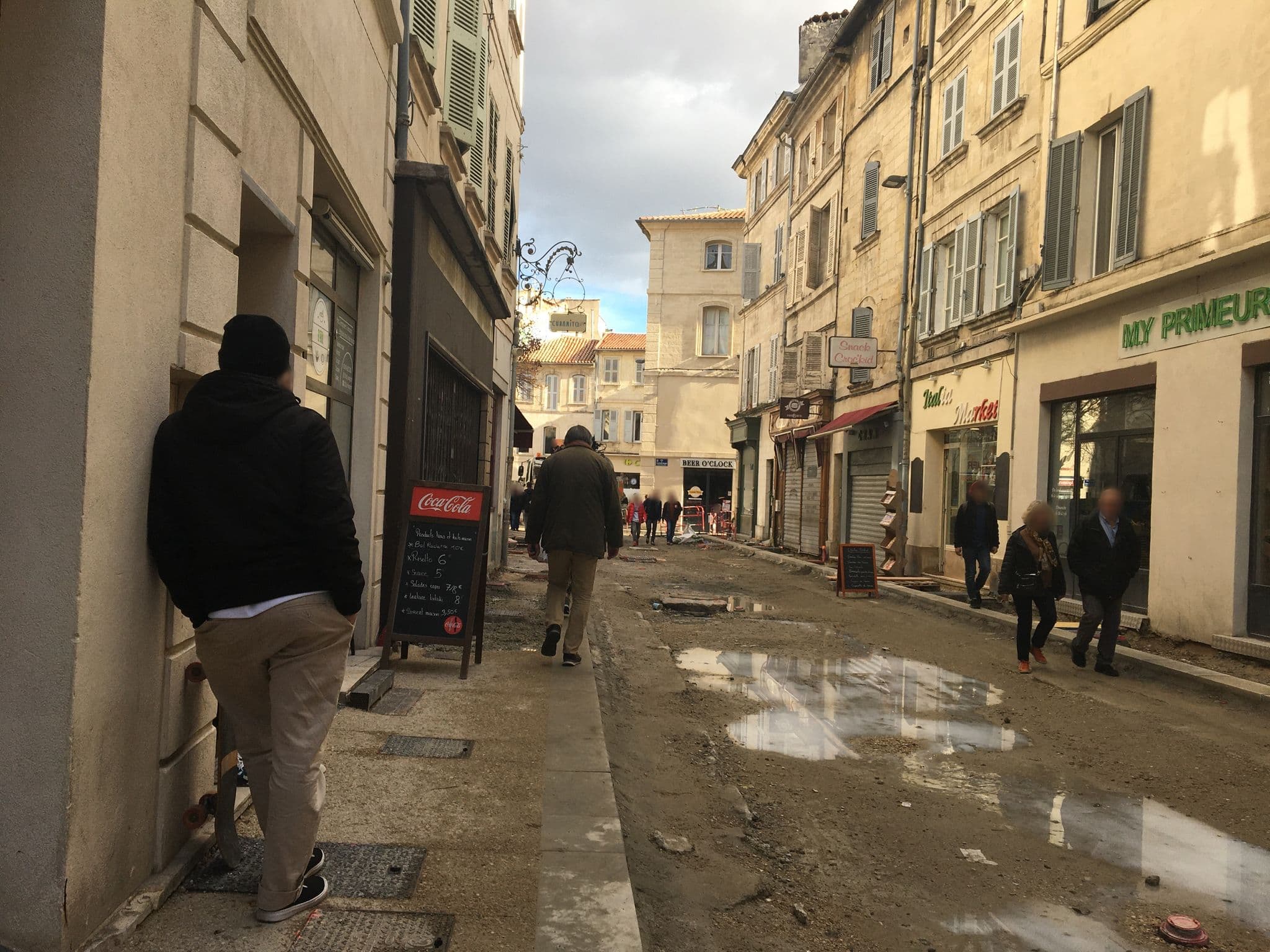 Street view near Les Remparts, Avignon — © zimmy (CC BY-SA · Mapillary)