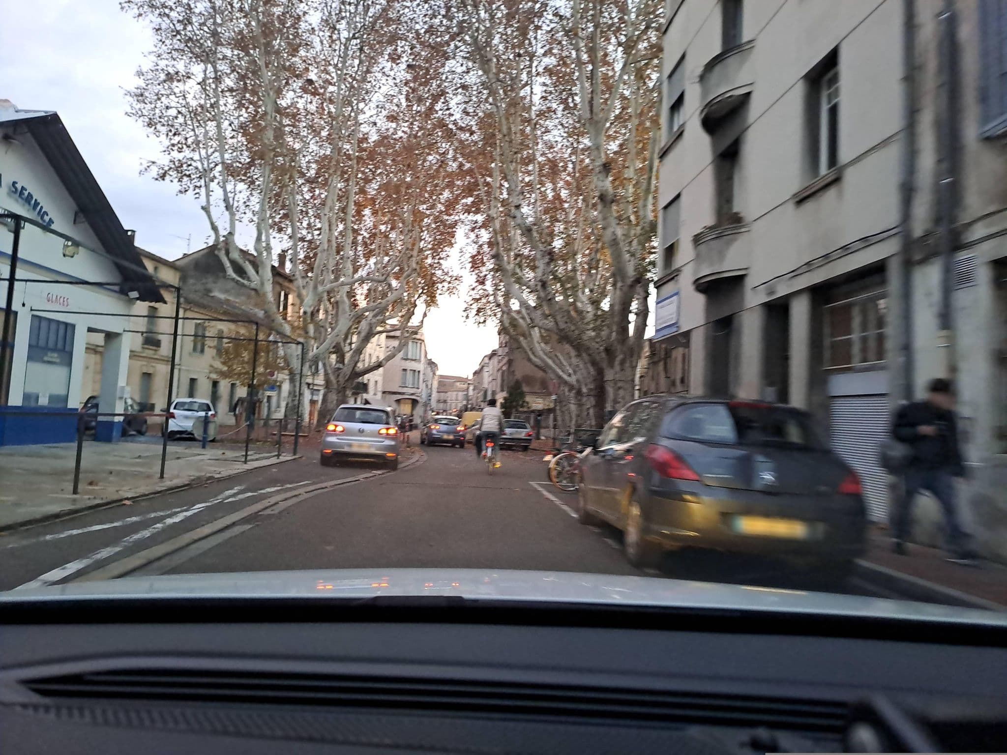 Street view near La Station By Namastrio, Avignon — © normanm (CC BY-SA · Mapillary)