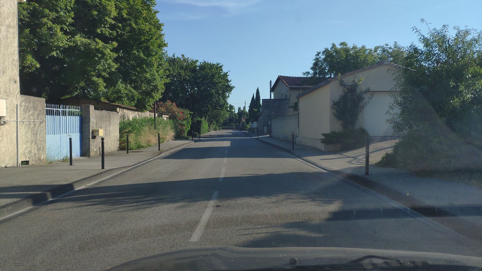 Street view near Hotel Restaurant Campanile, Orange — © zimmy (CC BY-SA · Mapillary)