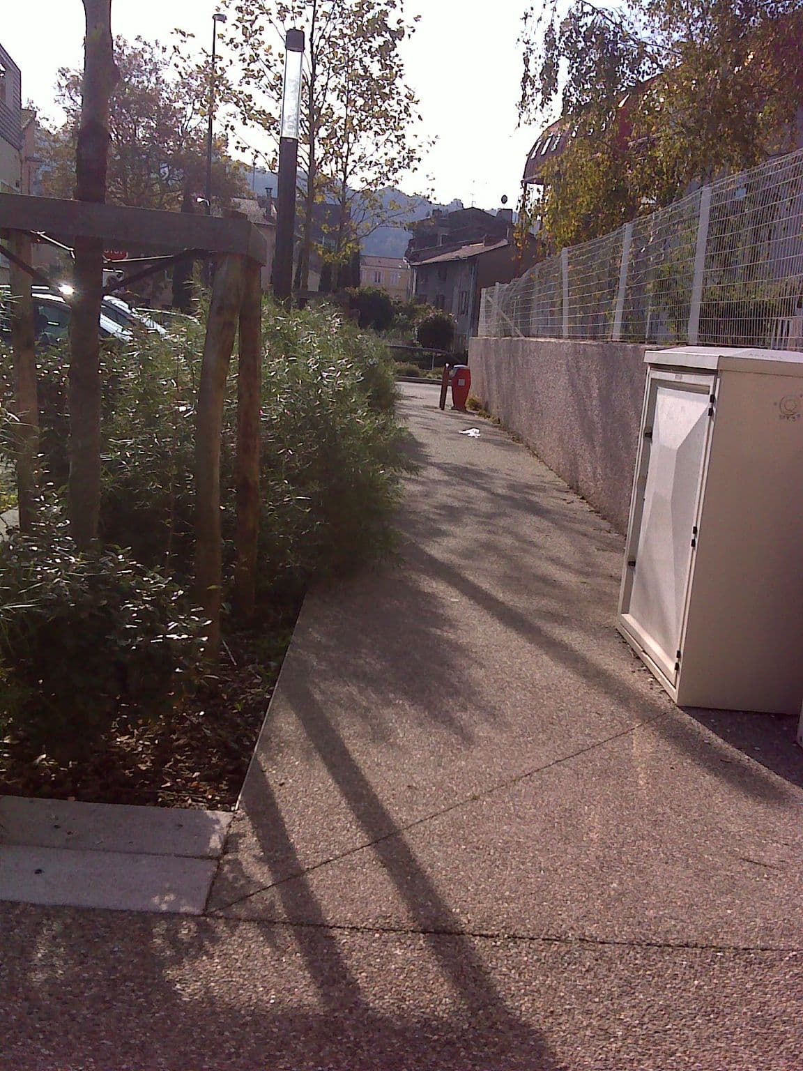 Street view near Kyriad, Givors — © bernardvoyageur (CC BY-SA · Mapillary)