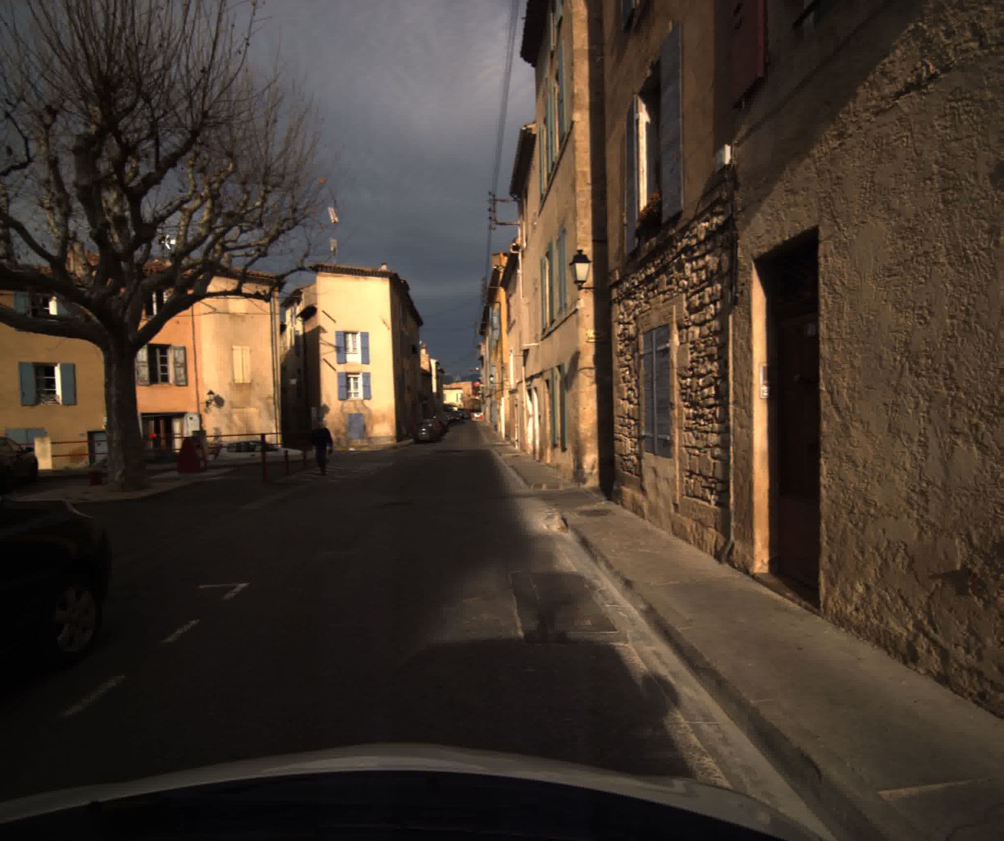 Street view near Appartement le Platane, Pertuis — © sogefi (CC BY-SA · Mapillary)