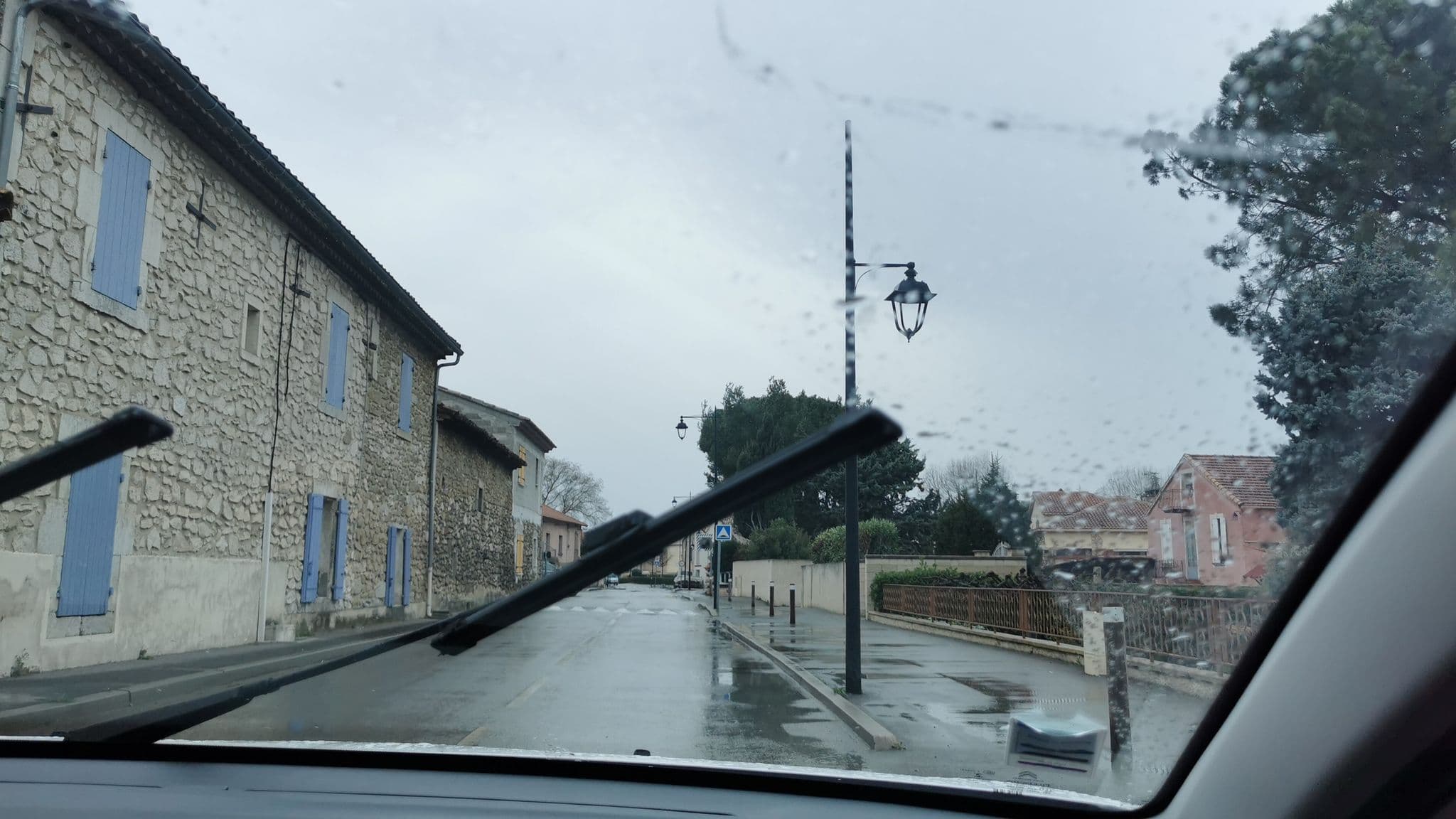 Street view near Groupe ACPPA, Sénas — © yannisnadji (CC BY-SA · Mapillary)