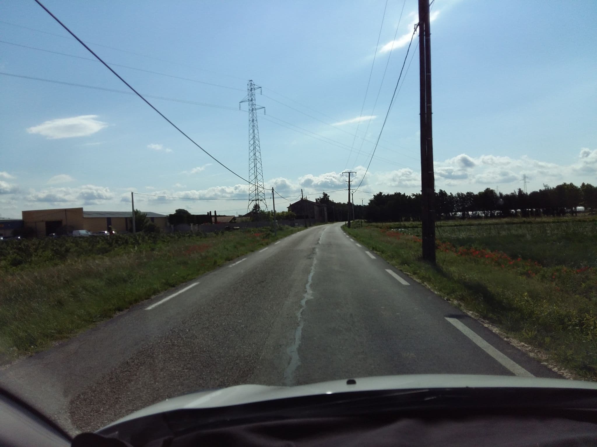 Street view near SALLES ET SEMINAIRES ORGANISATIONS, Robion — © zimmy (CC BY-SA · Mapillary)