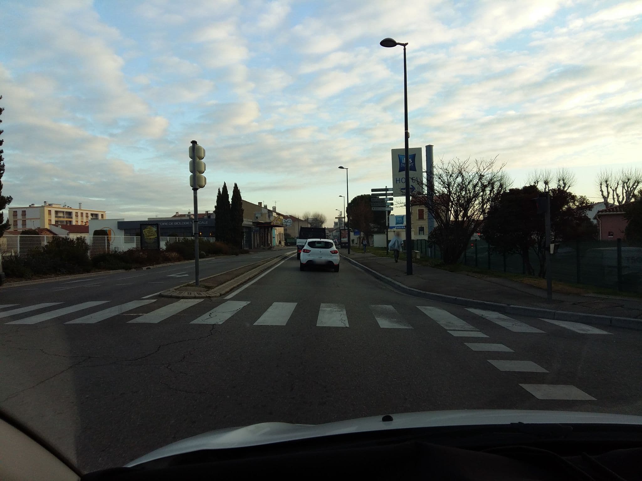 Street view near Chambre 114, Cavaillon — © zimmy (CC BY-SA · Mapillary)