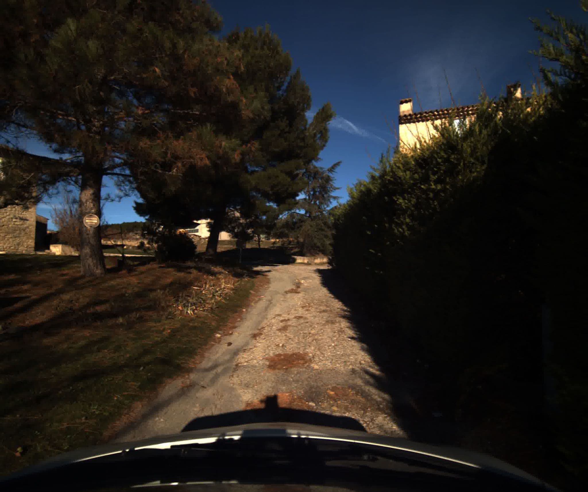 Street view near L'Archimbaude, Pertuis — © sogefi (CC BY-SA · Mapillary)