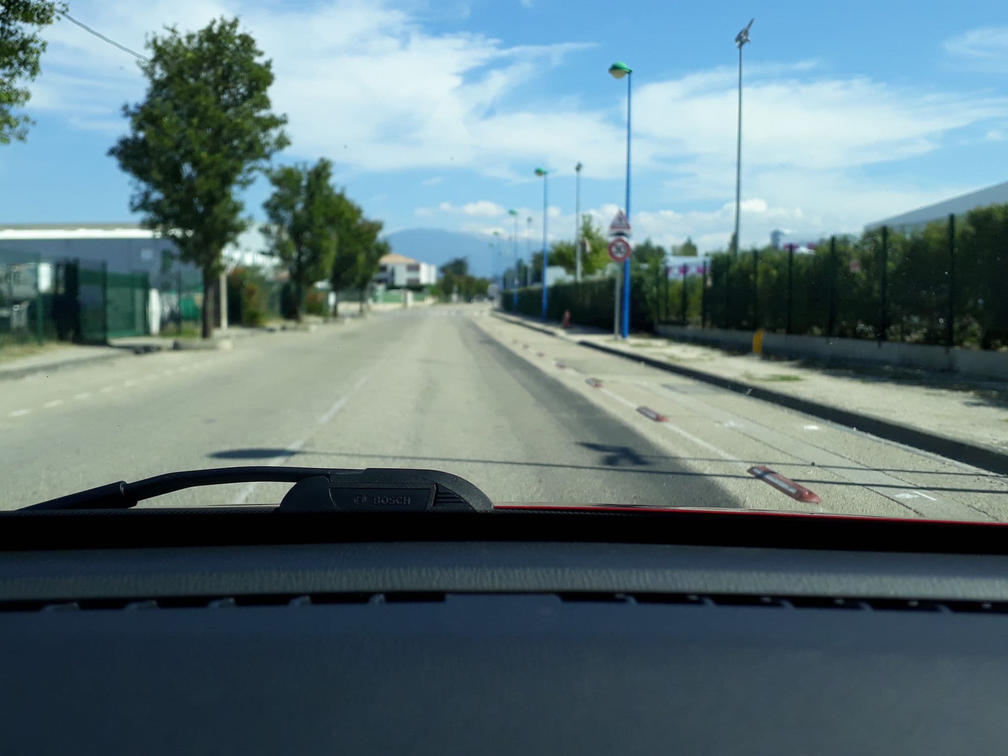 Street view near Destination Bien Etre by Love Concept, Carpentras — © lcarrier (CC BY-SA · Mapillary)