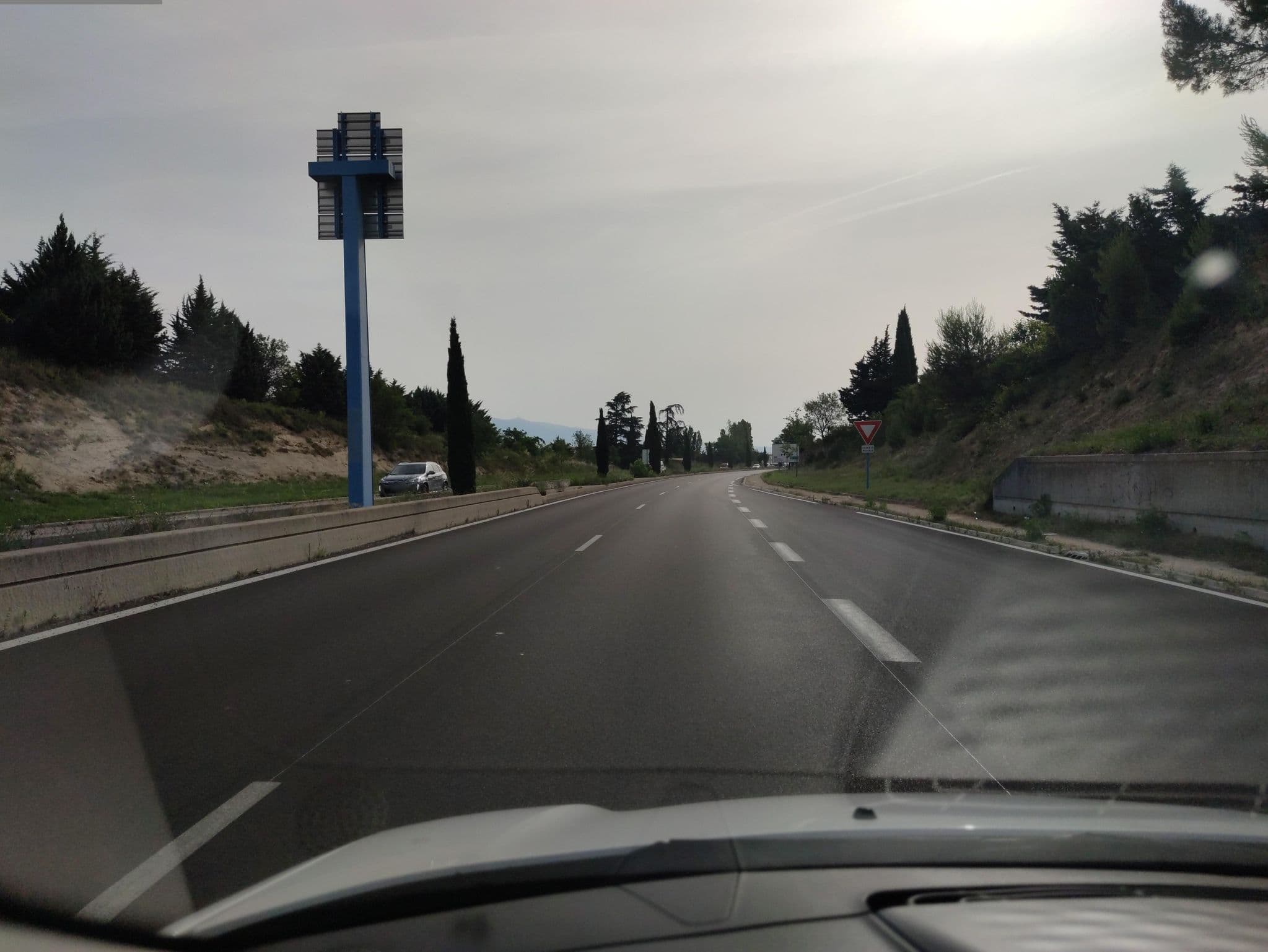 Street view near L'oustaou du Comtat Venaissin, Carpentras — © zimmy (CC BY-SA · Mapillary)