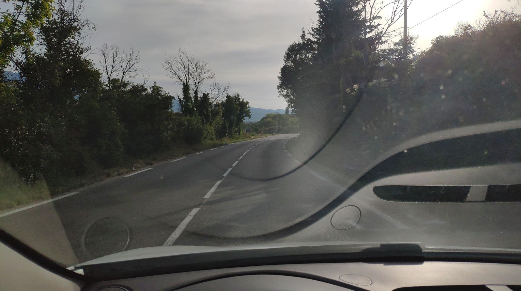 Street view near Moulin d'Antelon, Bédoin — © cabinetcourbi (CC BY-SA · Mapillary)