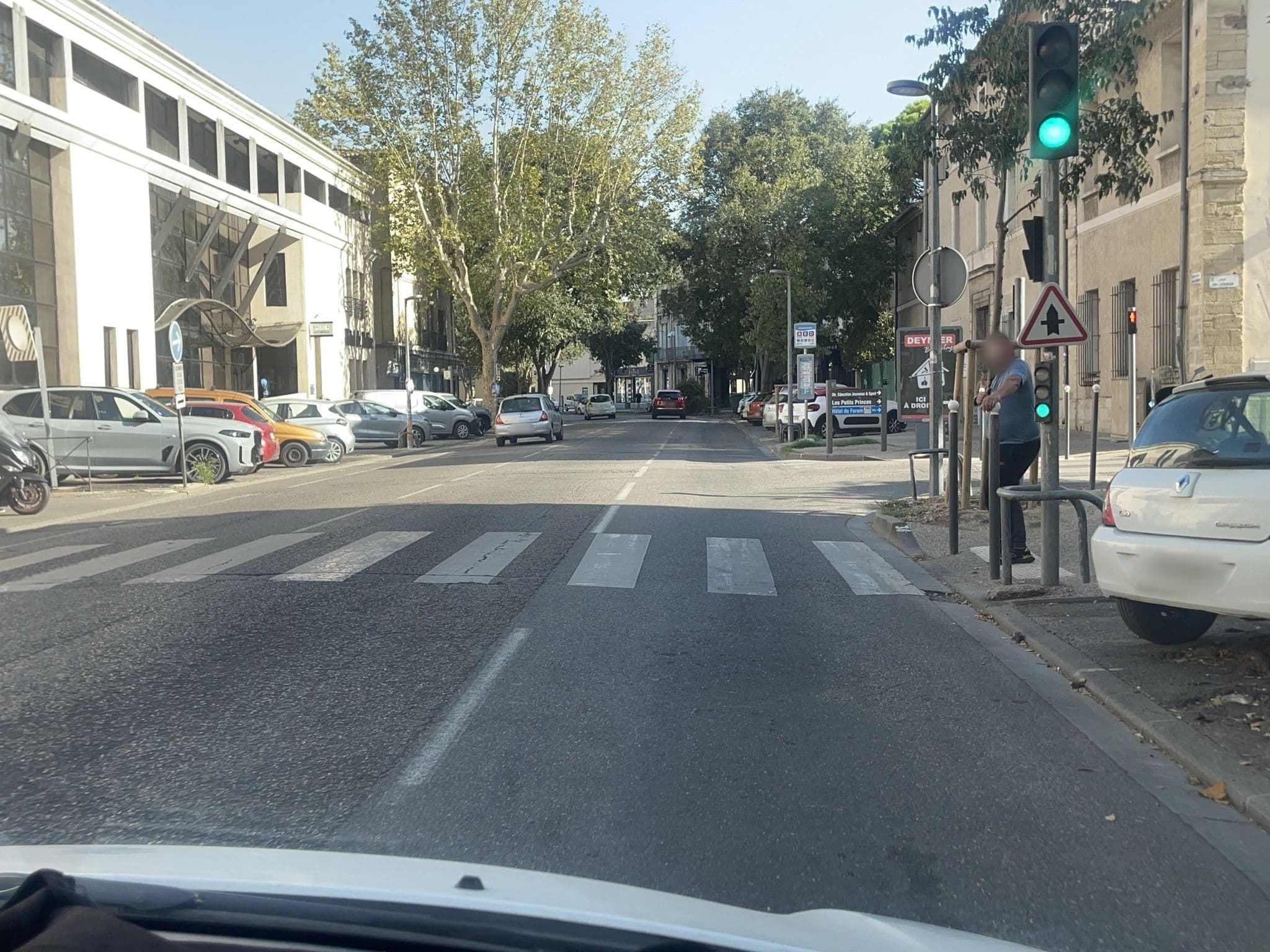 Street view near Fourrier, Carpentras — © zimmy (CC BY-SA · Mapillary)