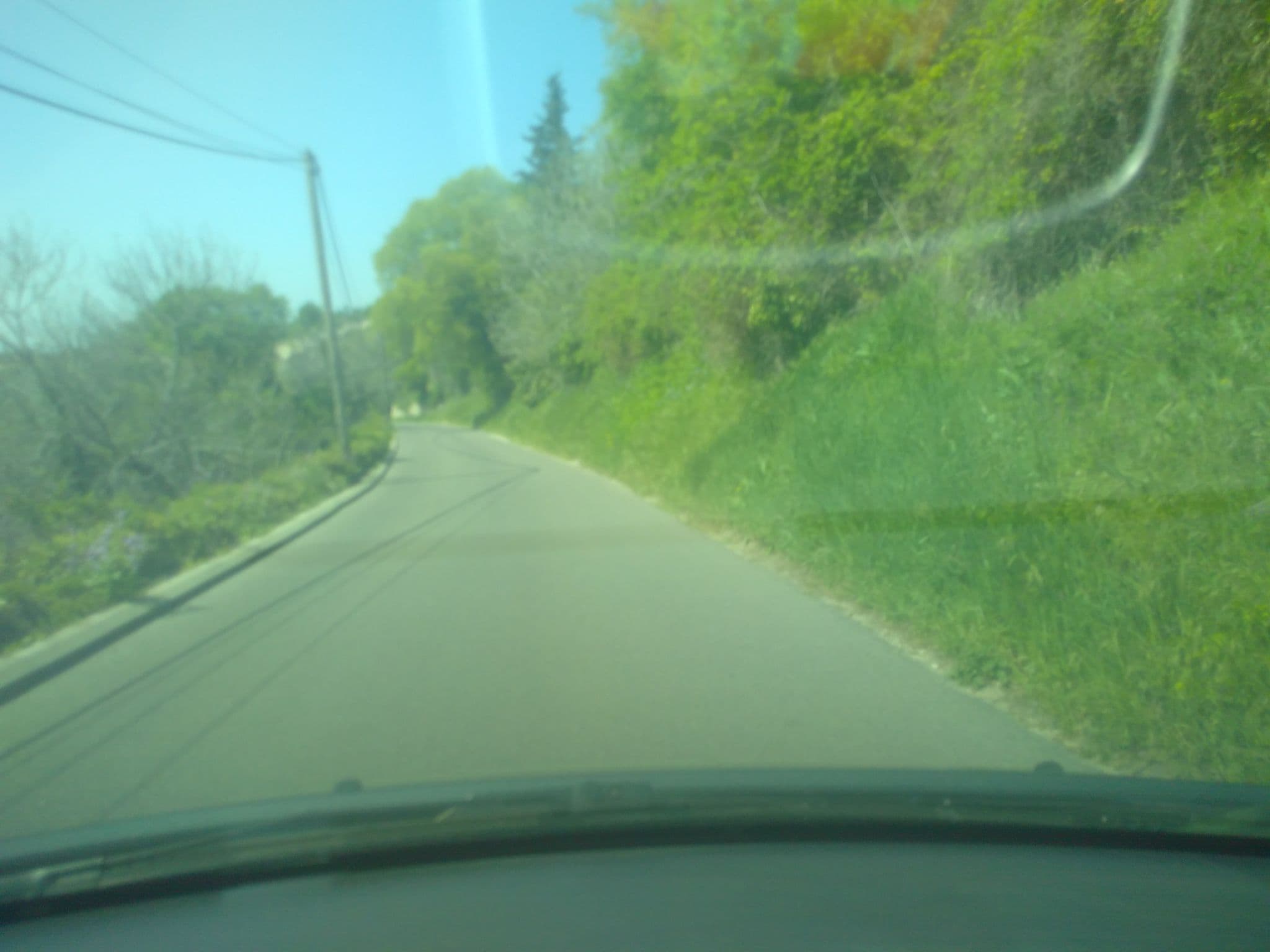 Street view near Maison de Charme la Fontaine, Venasque — © marcp (CC BY-SA · Mapillary)