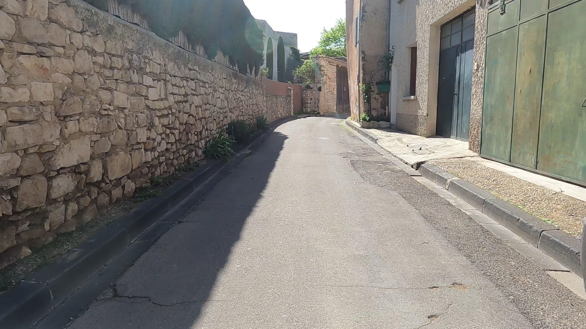 Street view near Le temps suspendu Pernes-Les-Fontaines, Pernes-les-Fontaines — © SIG_2-SORGUESDUCOMTAT (CC BY-SA · Mapillary)